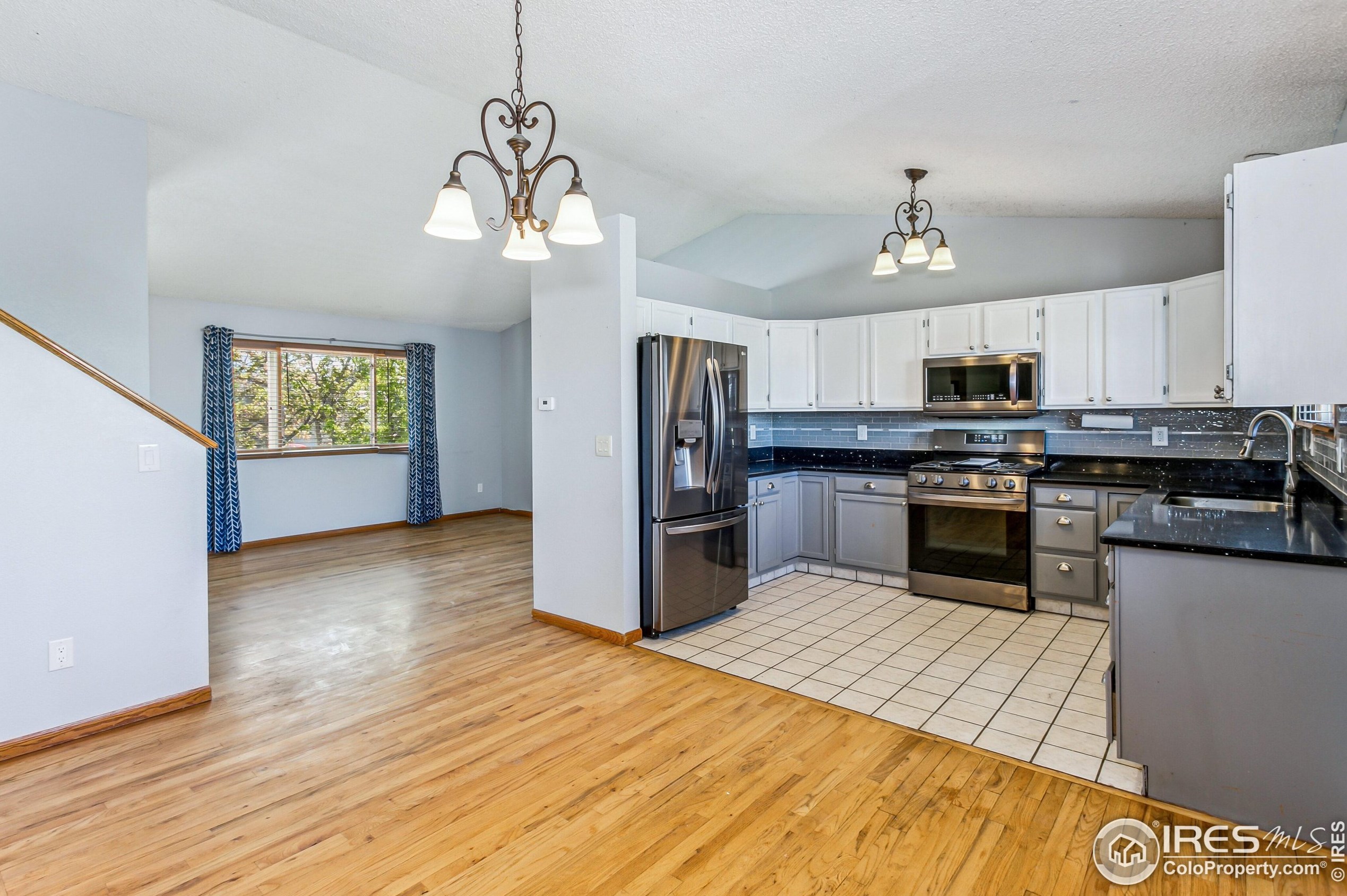 2605 Redbud Dr, Loveland CO  80538-3383 exterior