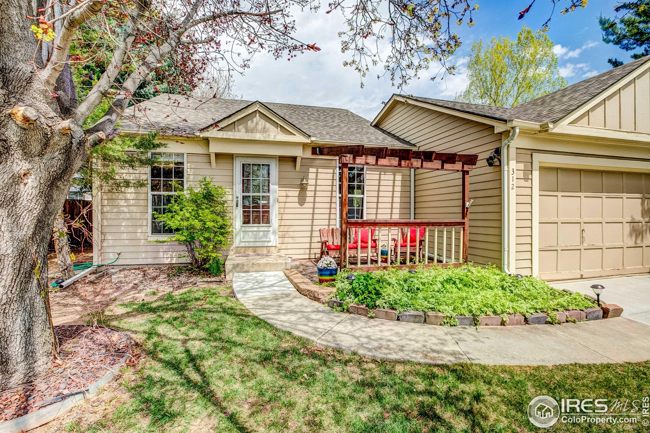 312 Starling St, Fort Collins, CO 80526-3682