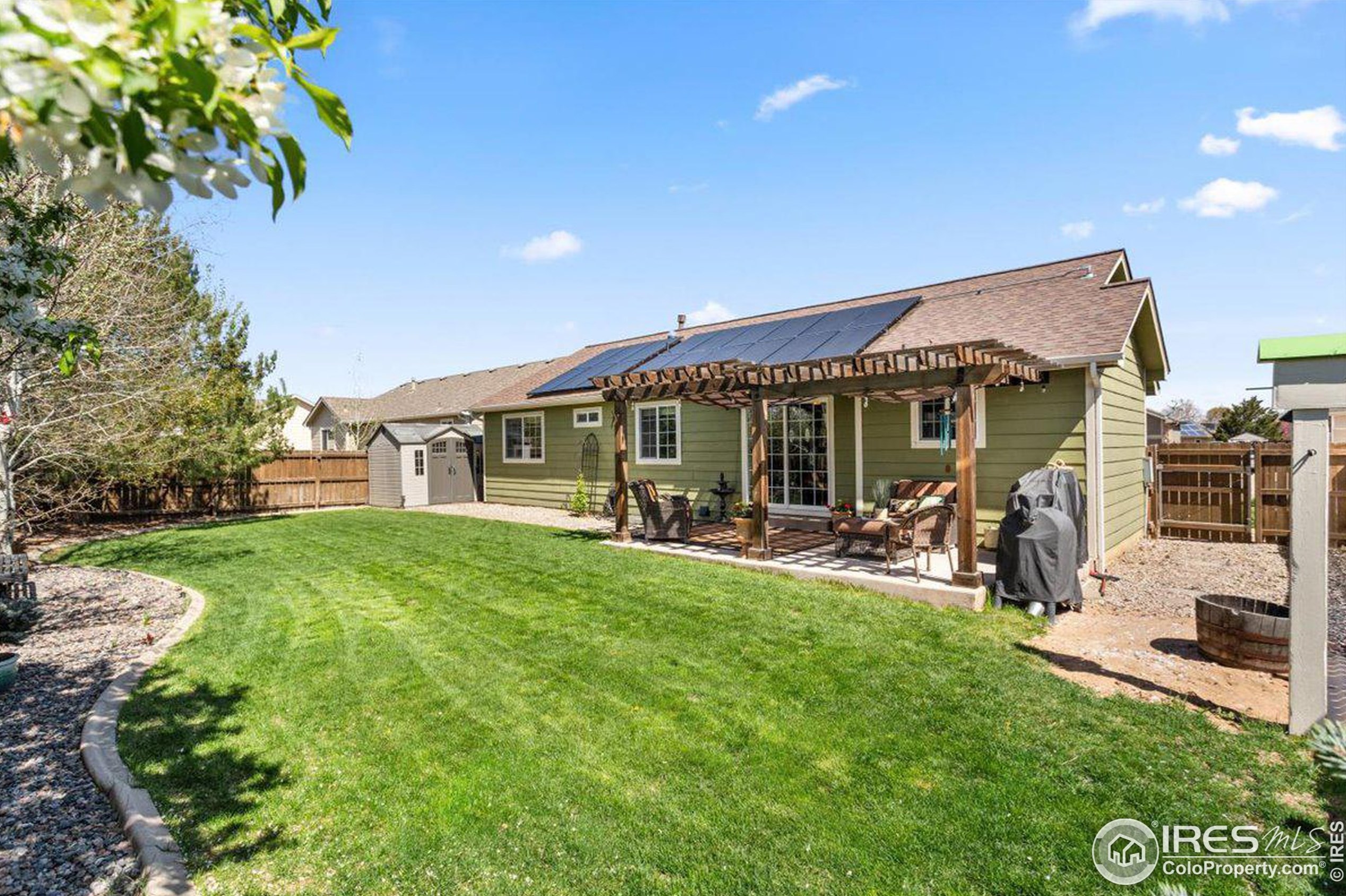 879 Emerald Dr, Fort Collins CO  80550-5552 exterior