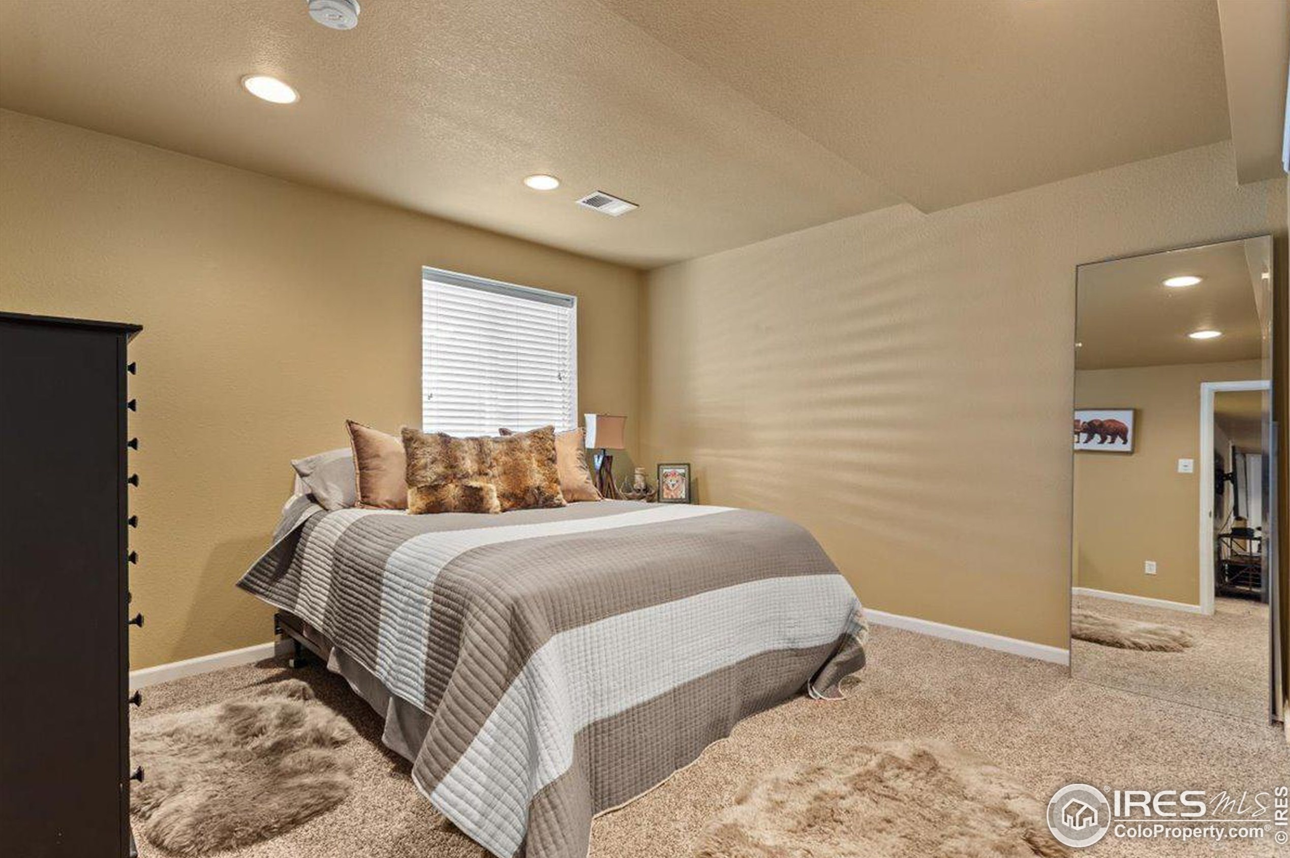 879 Emerald Dr, Fort Collins CO  80550-5552 exterior