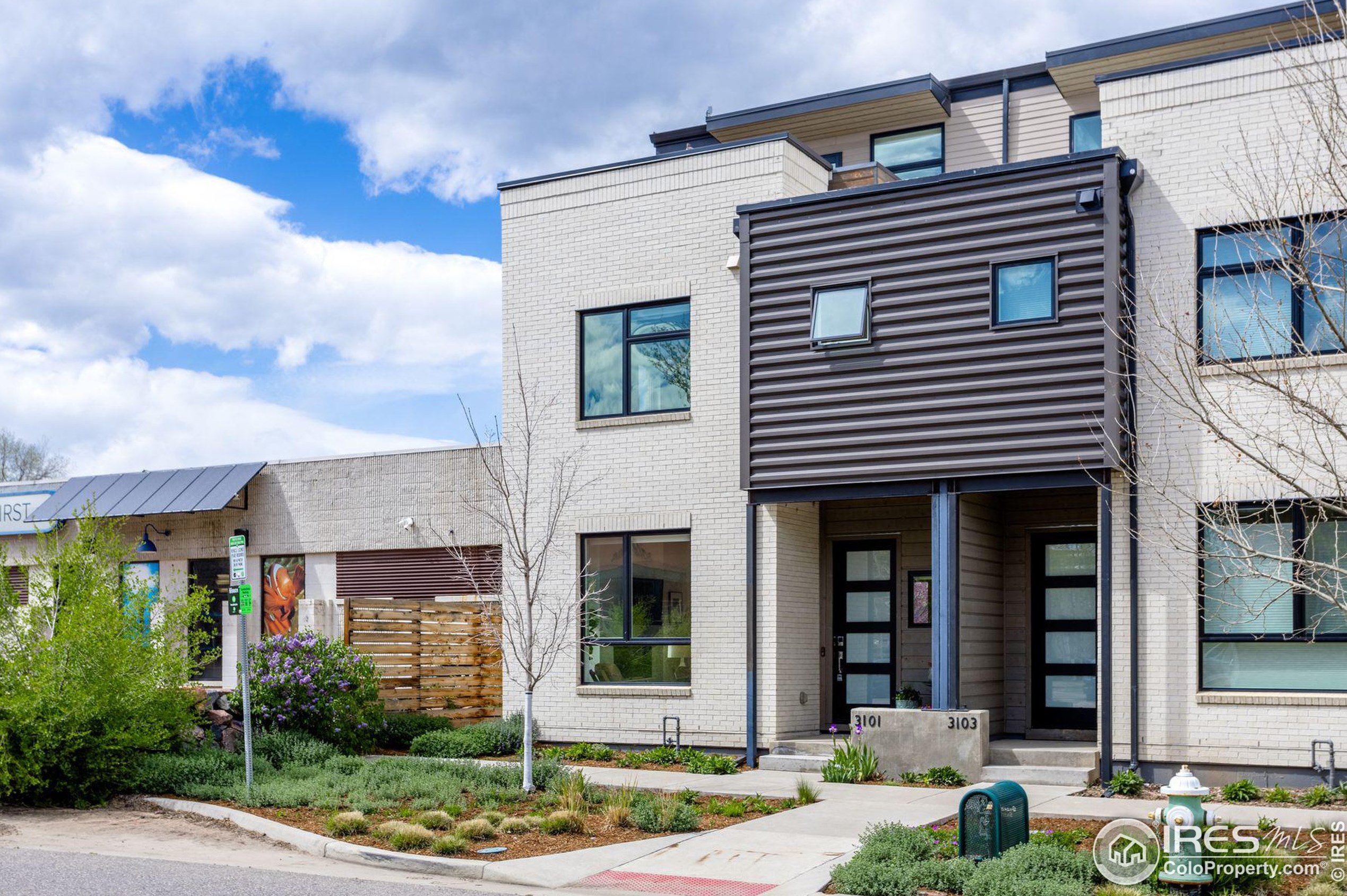 3101 Bluff St, Boulder, CO 80301-2103