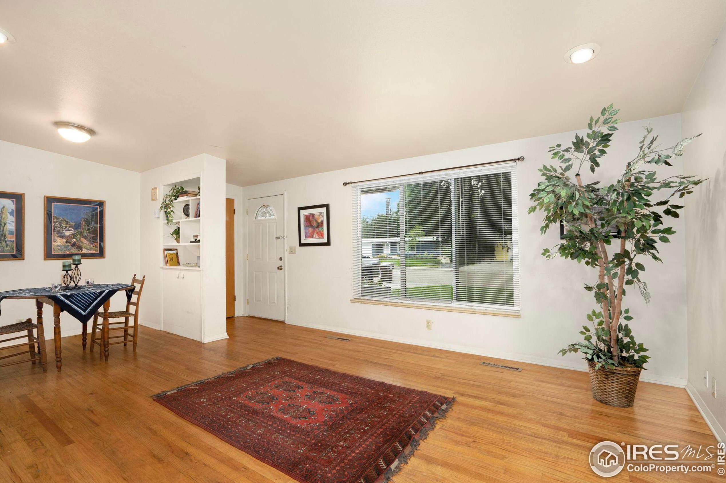 817 Balsam Ln, Fort Collins CO  80526-1901 exterior