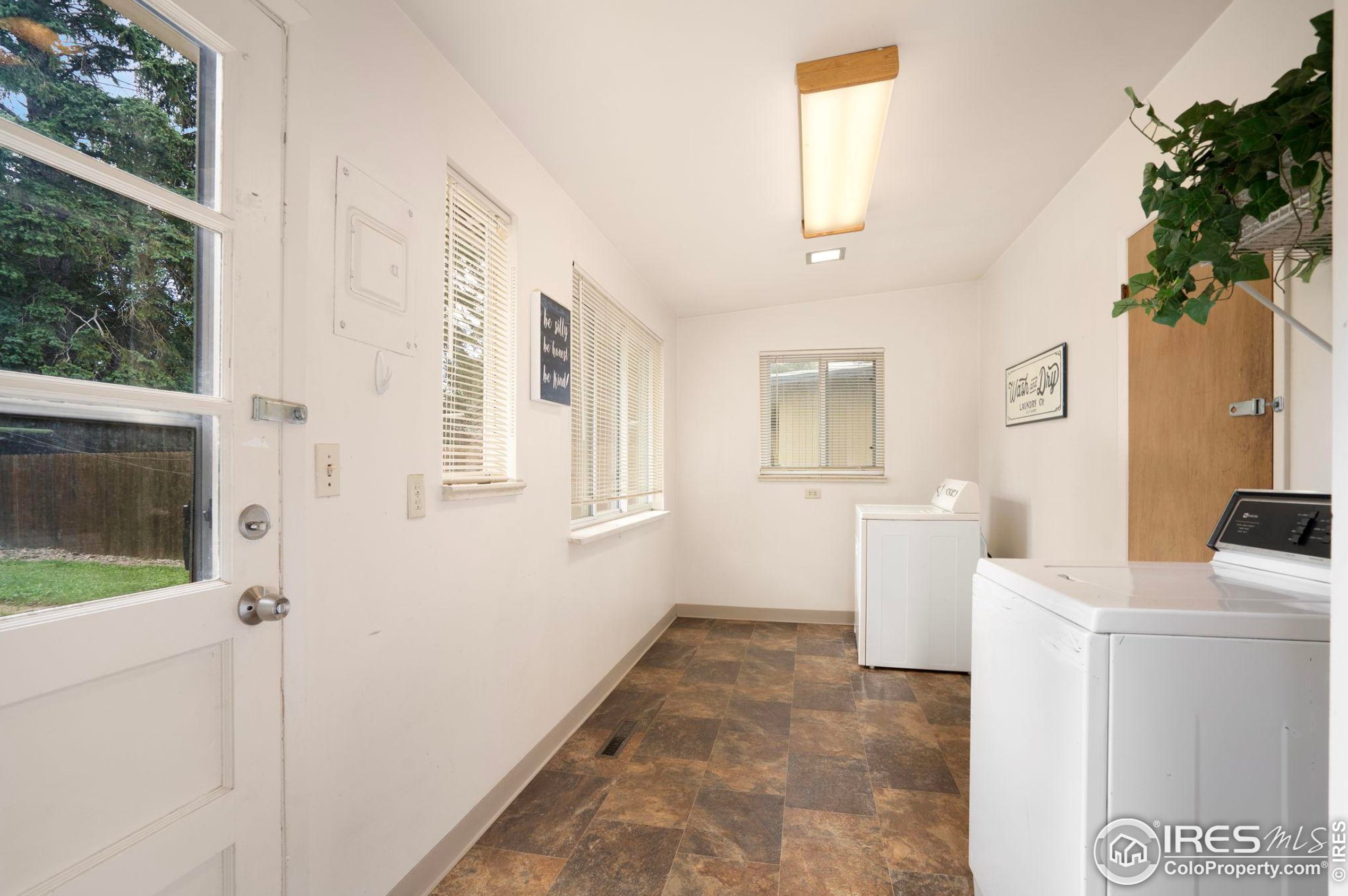 817 Balsam Ln, Fort Collins CO  80526-1901 exterior