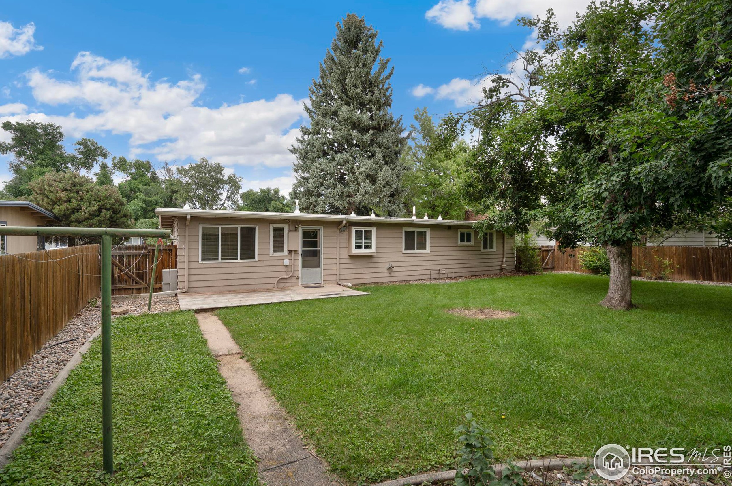 817 Balsam Ln, Fort Collins CO  80526-1901 exterior