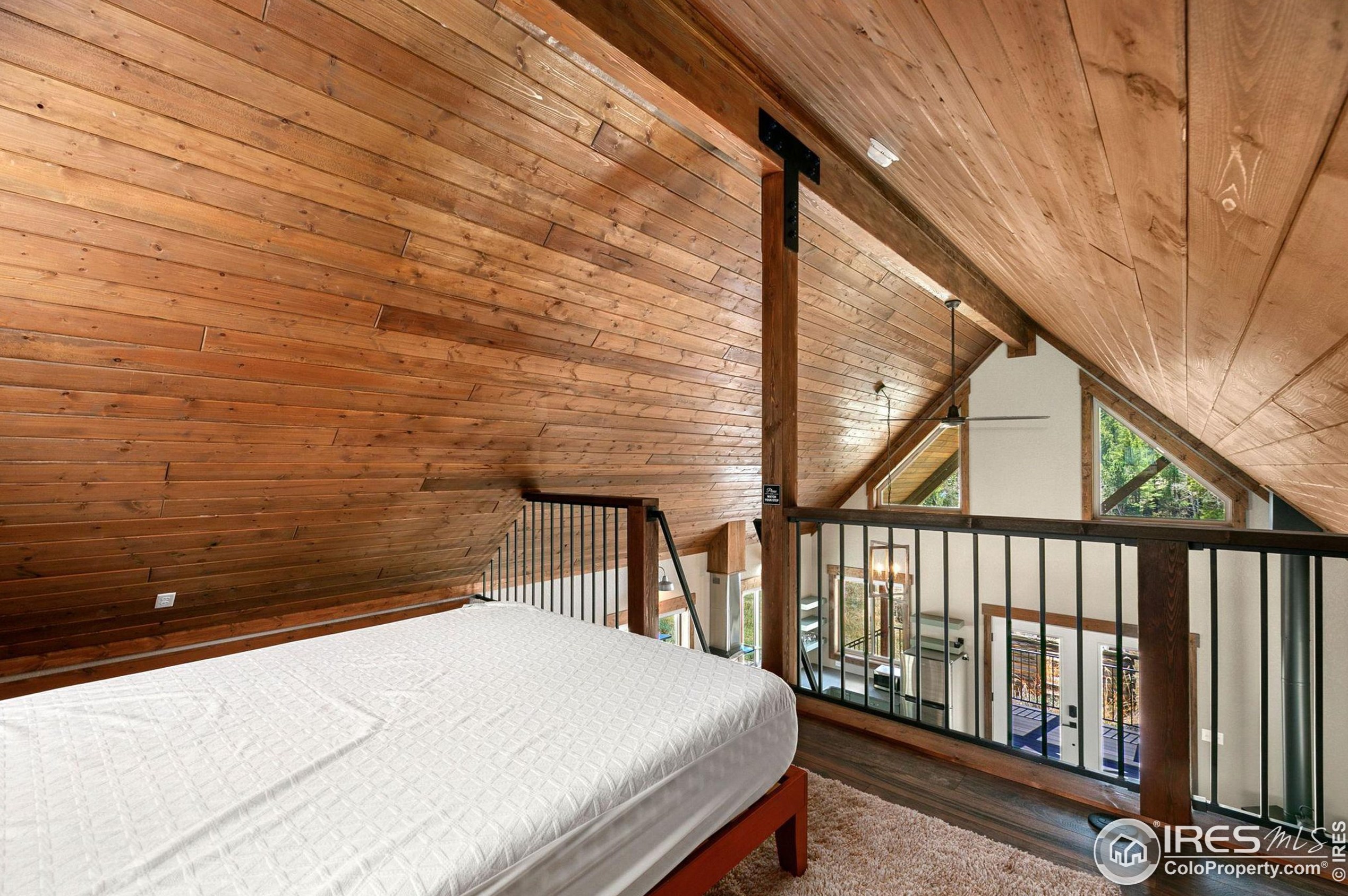 37 Caddo Rd, Red Feather Lakes CO  80545-8900 exterior