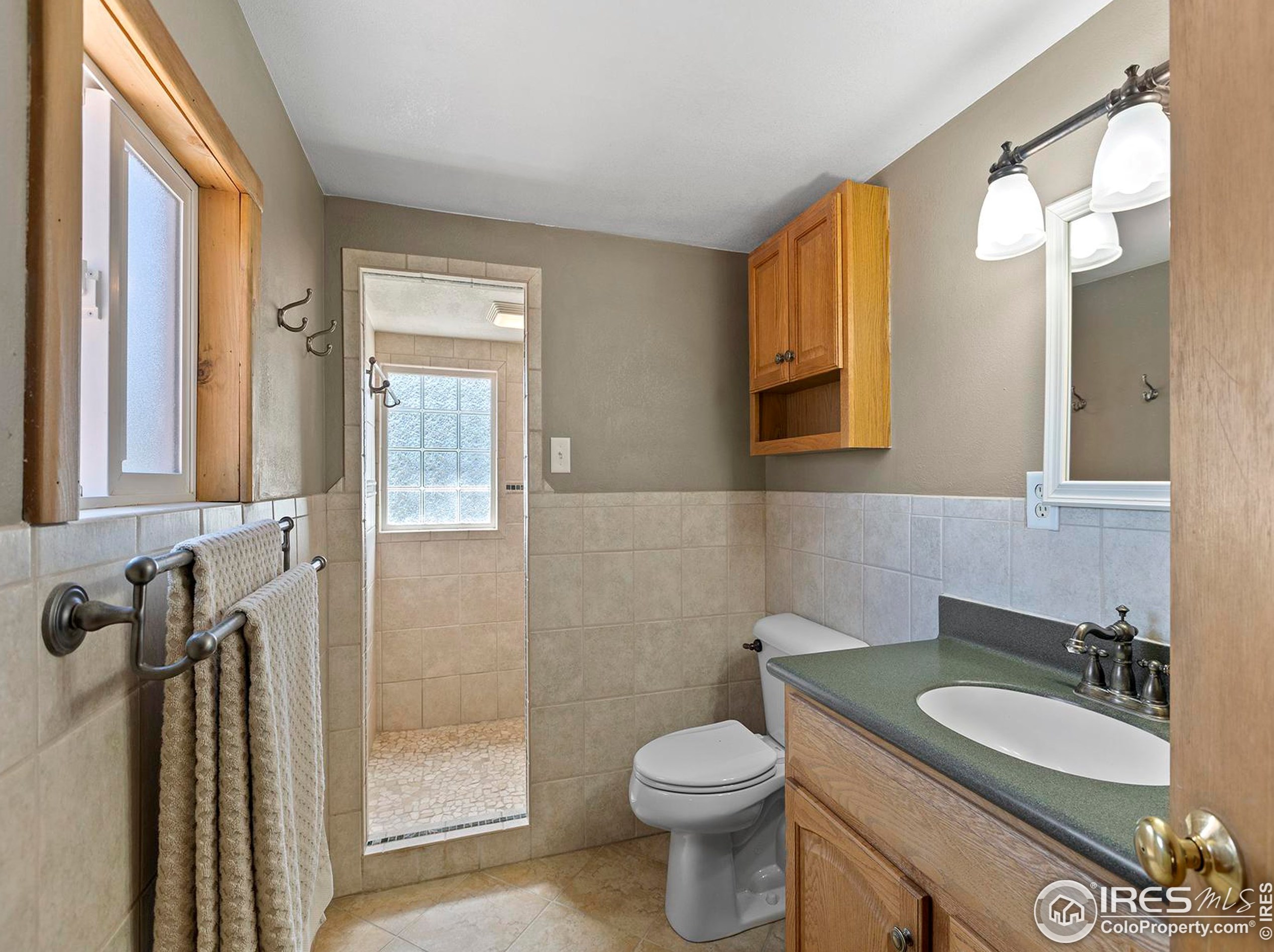 5594 Overhill Dr, Fort Collins CO  80526-7103 exterior