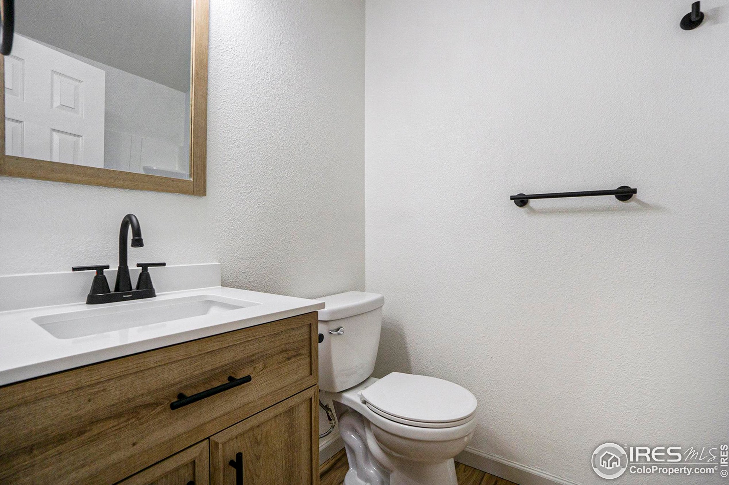 3001 Southmoor Ct, Fort Collins CO  80525-2729 exterior