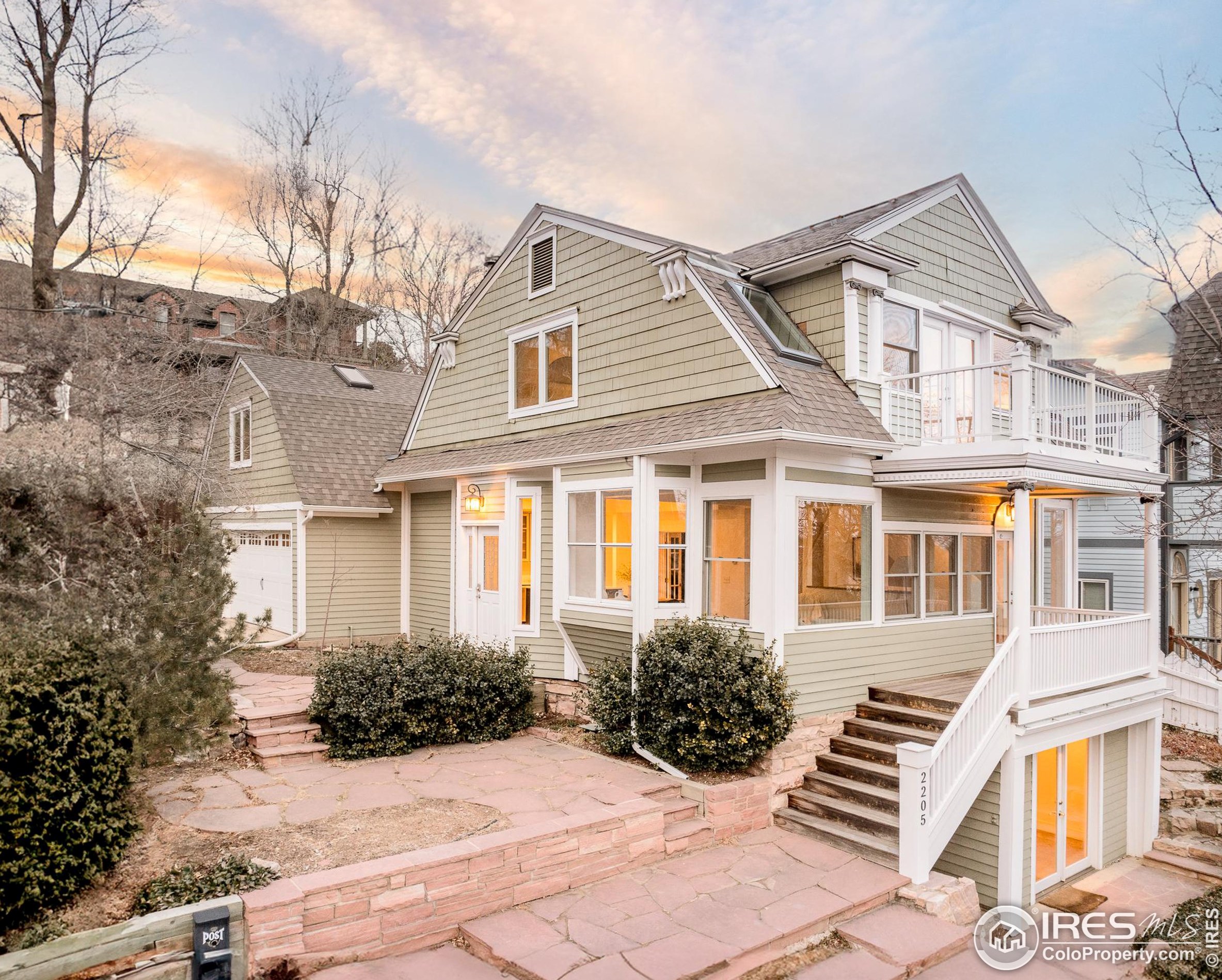 2205 Bluff St, Boulder, CO 80304-3715