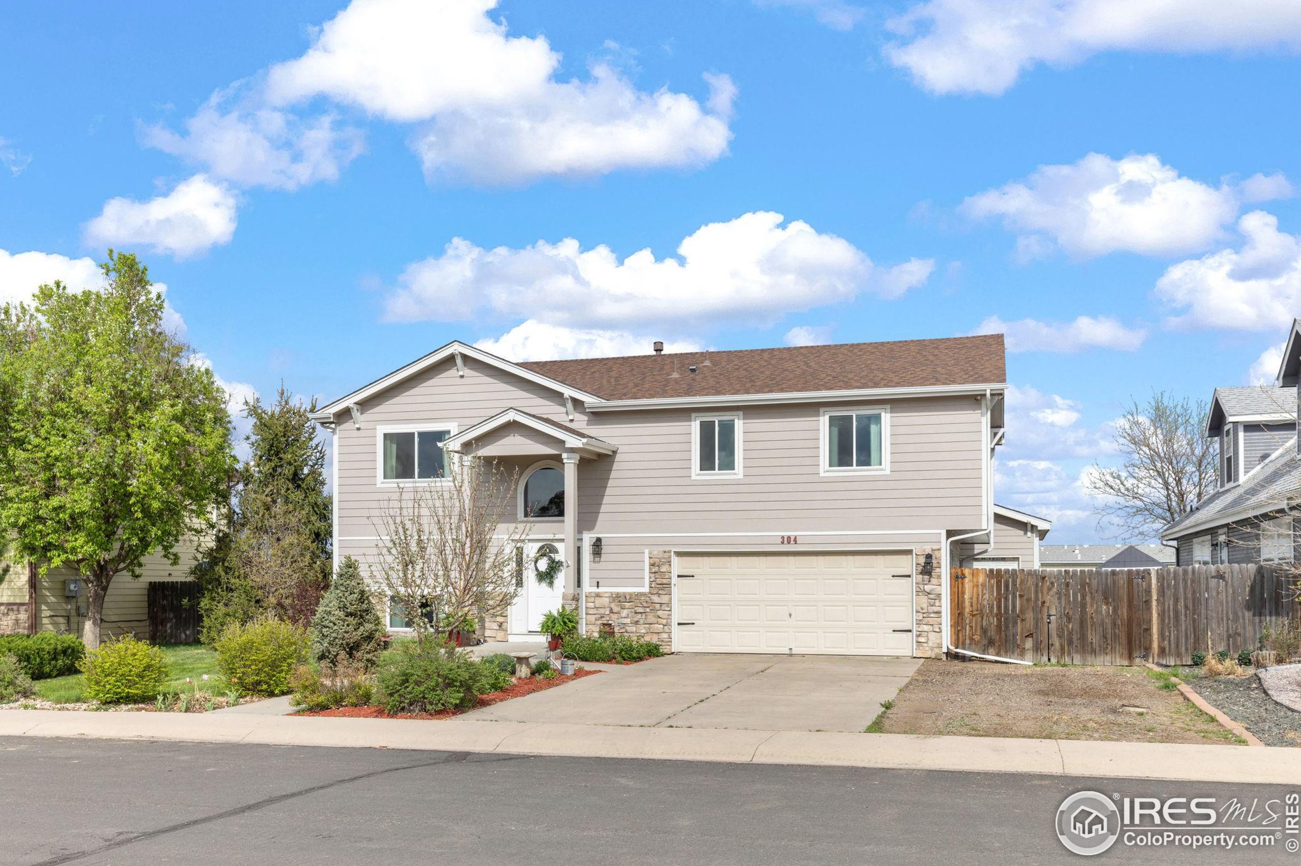 304 Beulah Ave, Milliken, CO 80543-5101