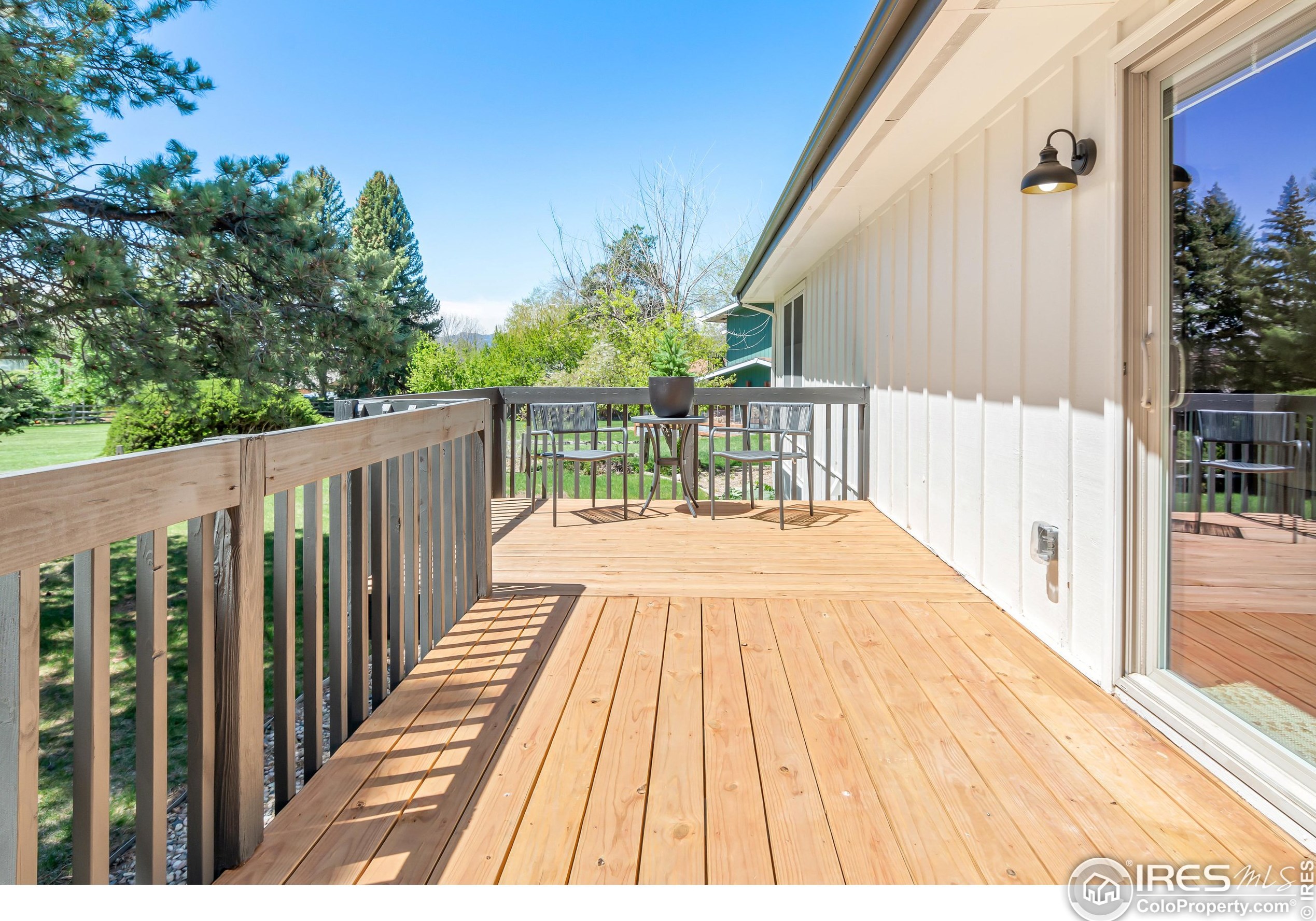 1817 Cannes Ct, Fort Collins CO  80524-1946 exterior