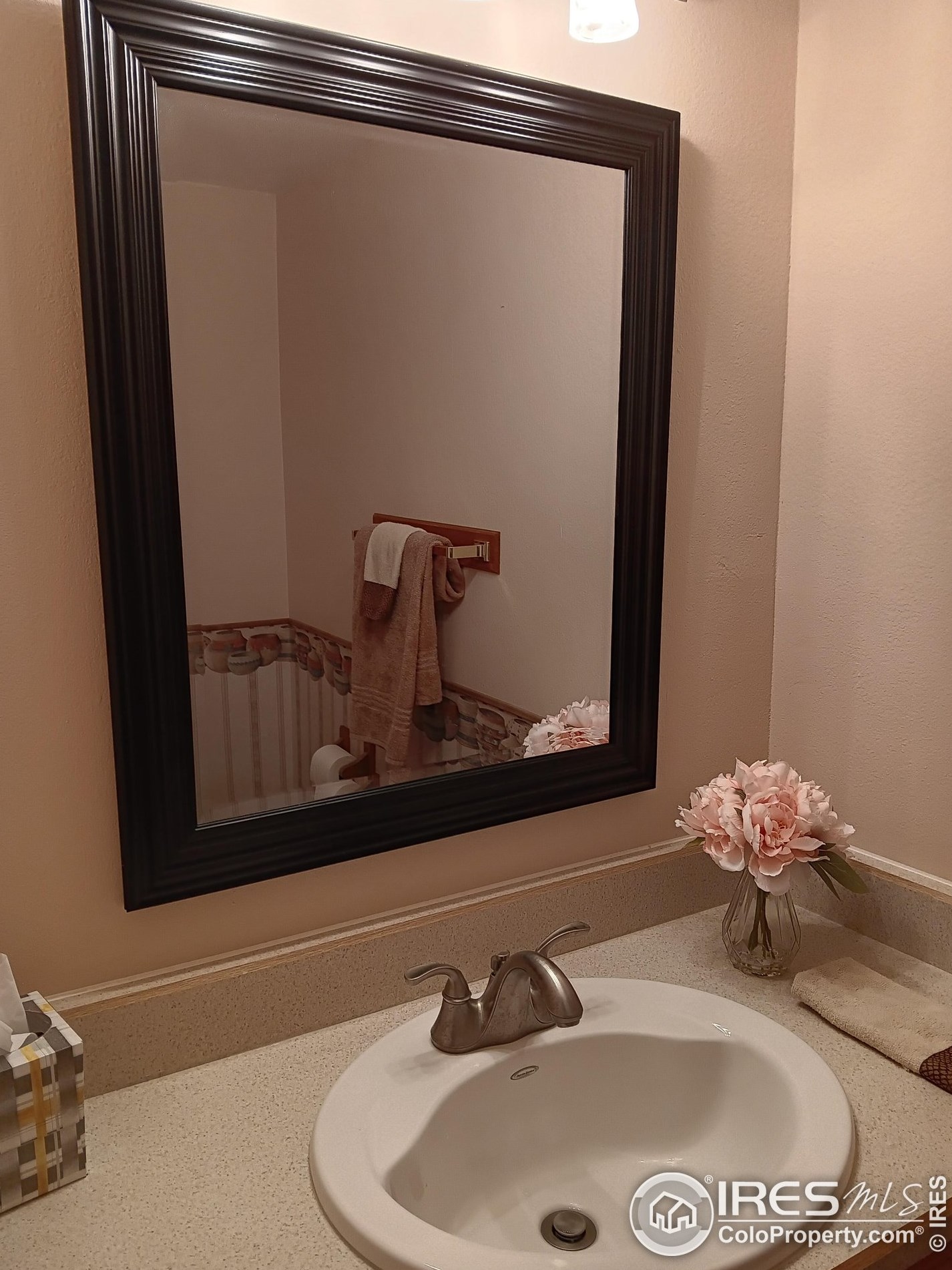 7265 Maple Dr, Aurora CO 80226-2029 exterior