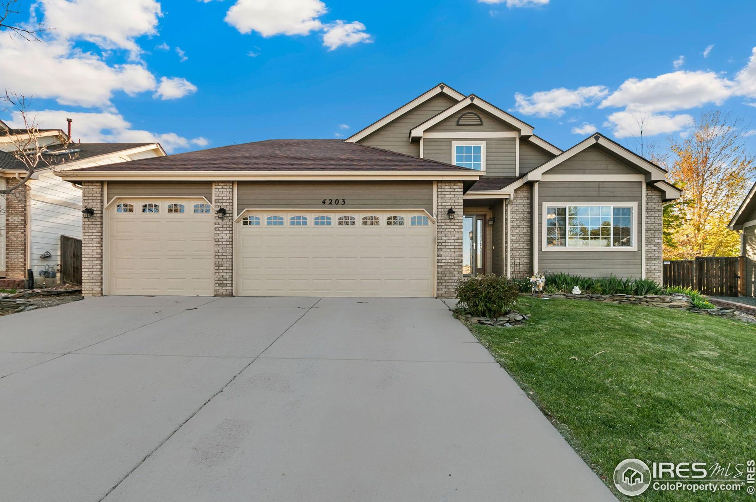 4203 Lookout Ln, Fort Collins, CO 80526-7605