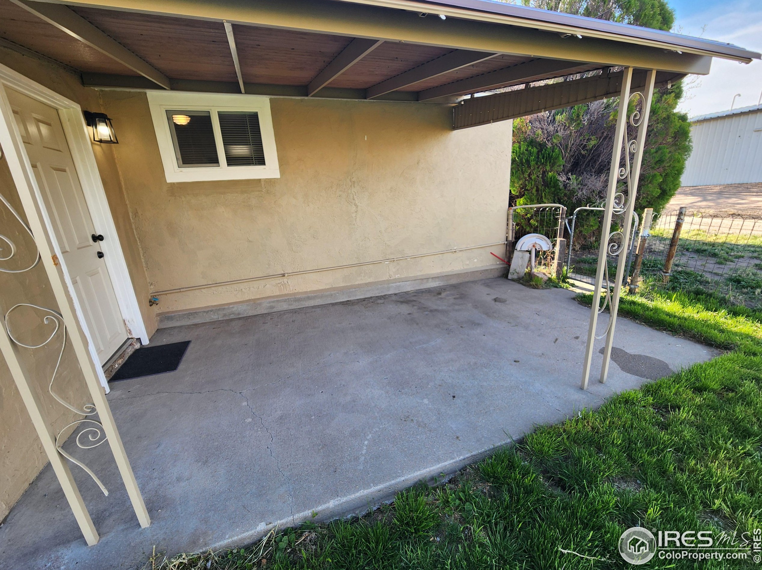 212 10th Ave, Sterling CO 80751-4402 exterior