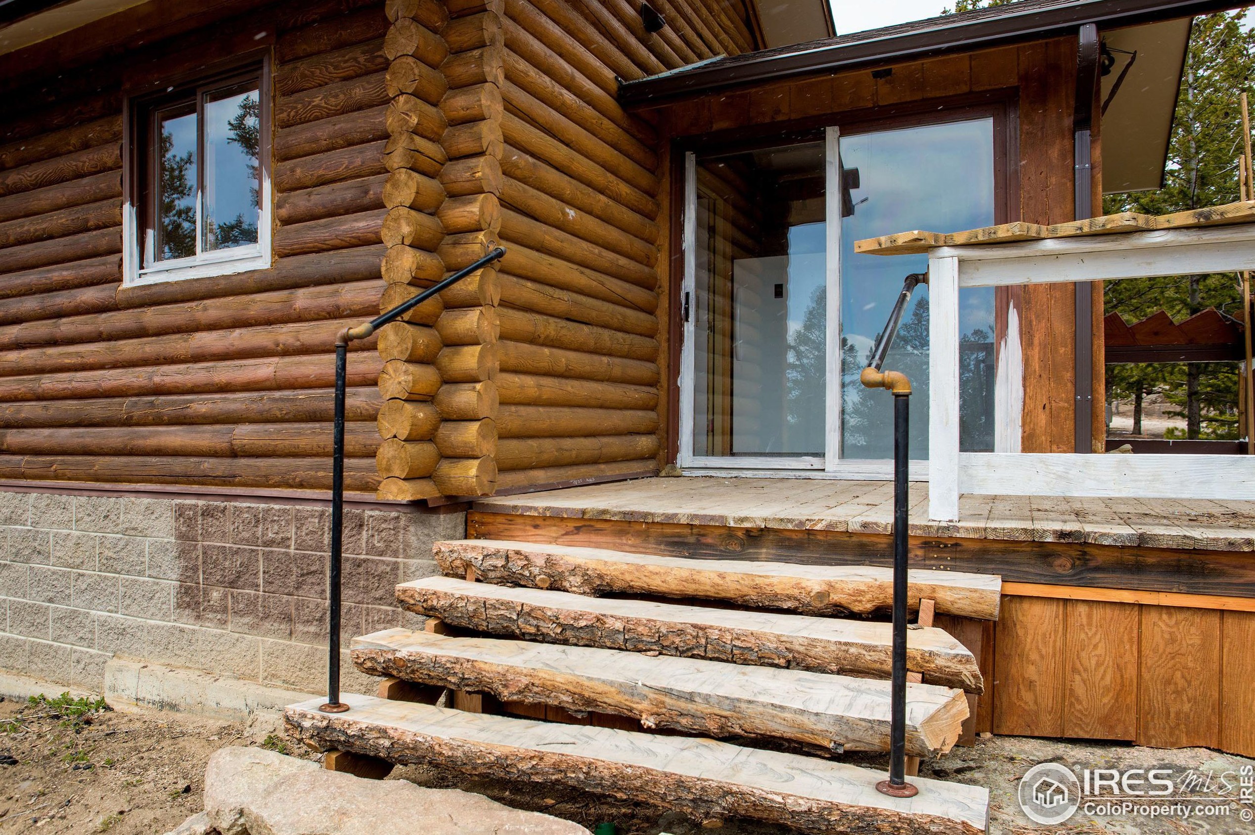 486 Okmulgee Cir, Red Feather Lakes CO 80545-8637 exterior