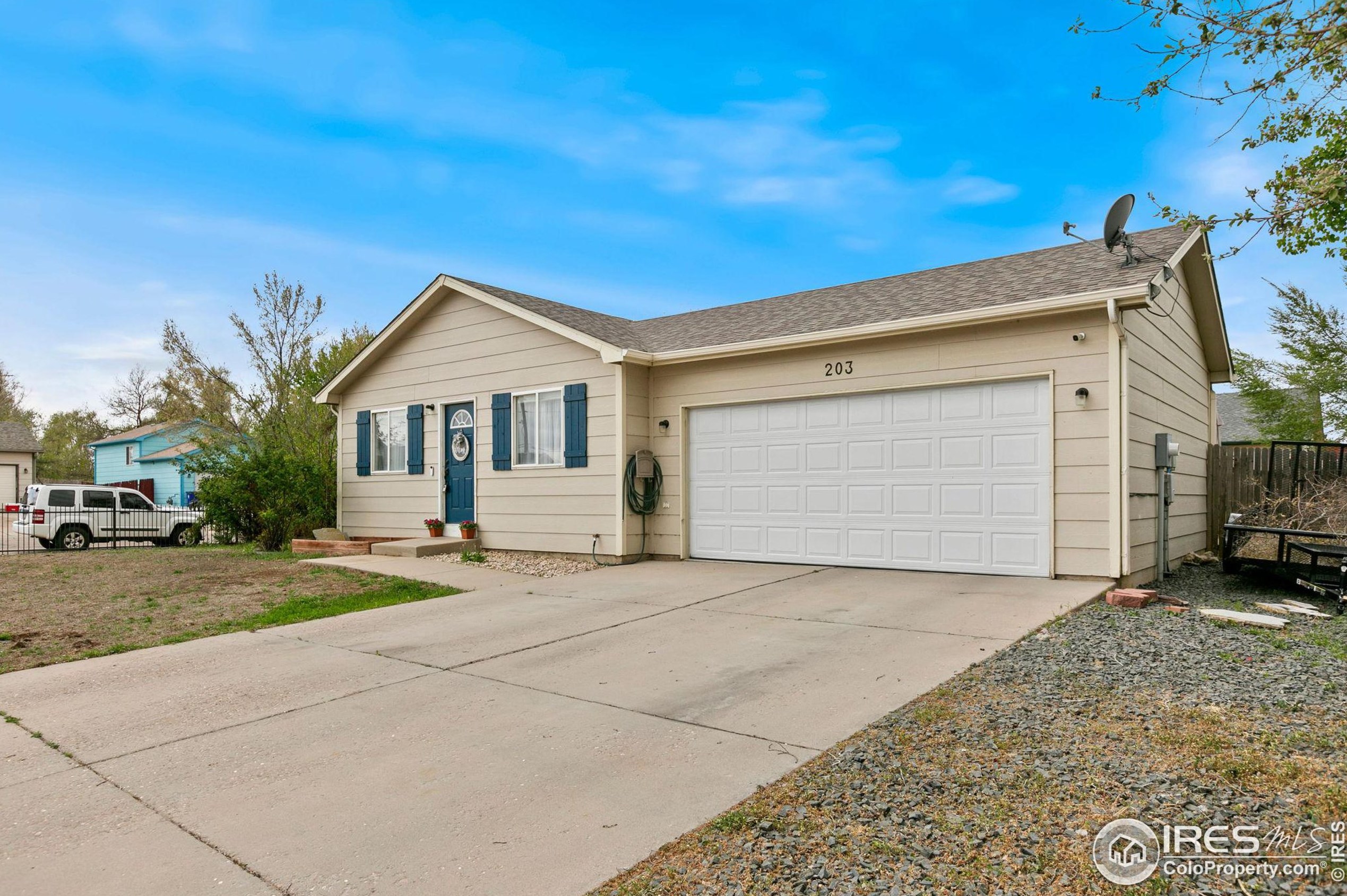 203 23rd Avenue Pl, Greeley, CO 80631-1436