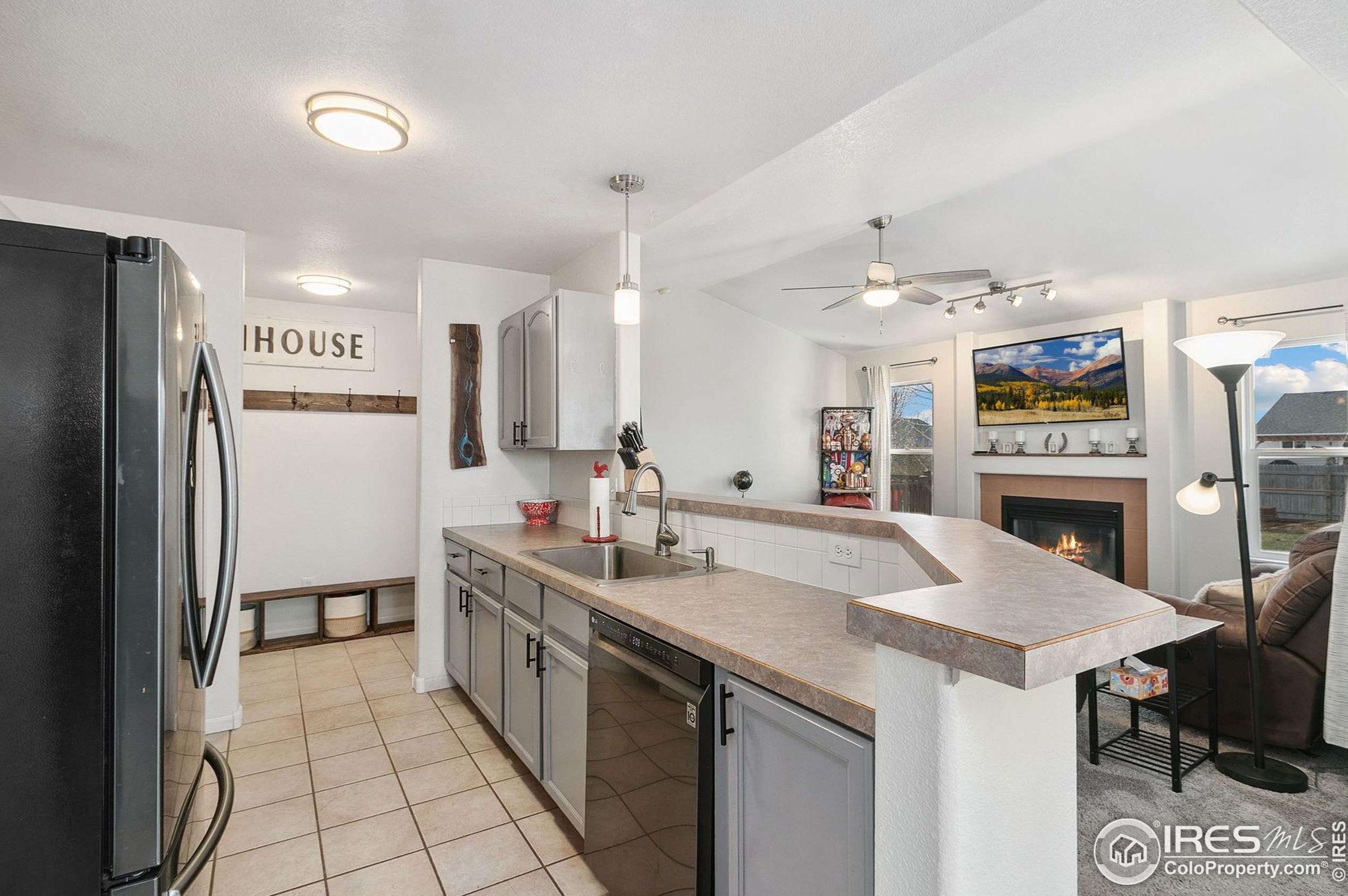 7367 Vw Pointe Cir, Wellington CO 80549-1663 exterior