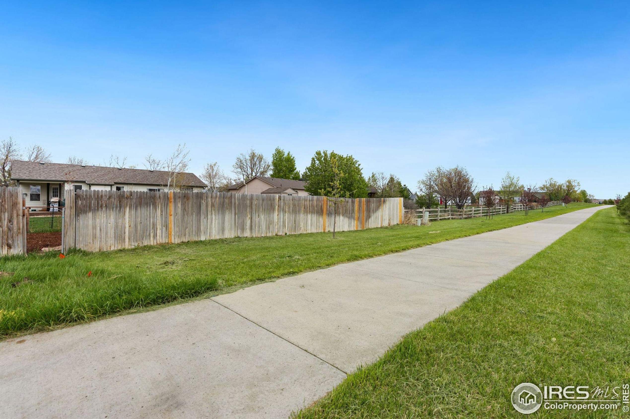 7367 Vw Pointe Cir, Wellington CO 80549-1663 exterior