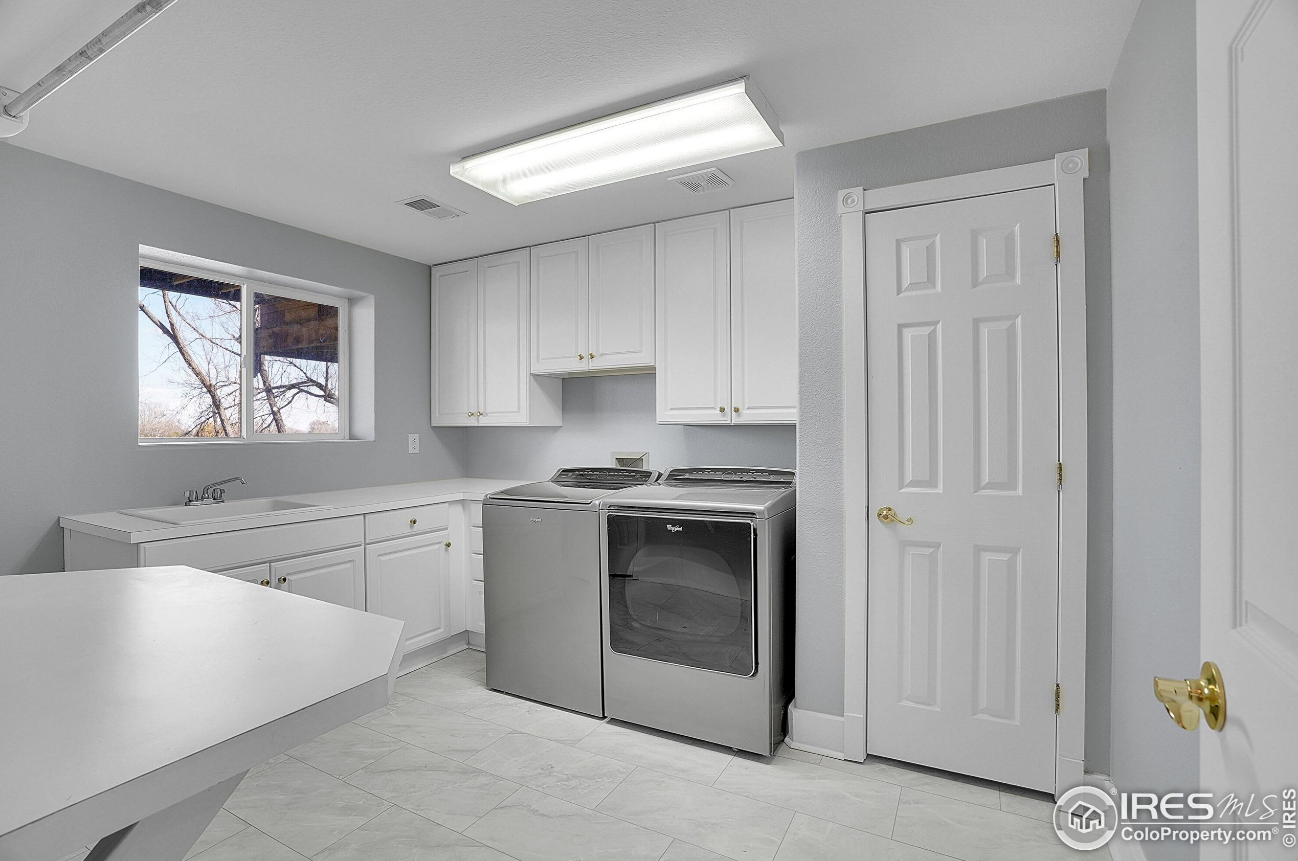 410 High Ct, Fort Collins CO  80521-1402 exterior