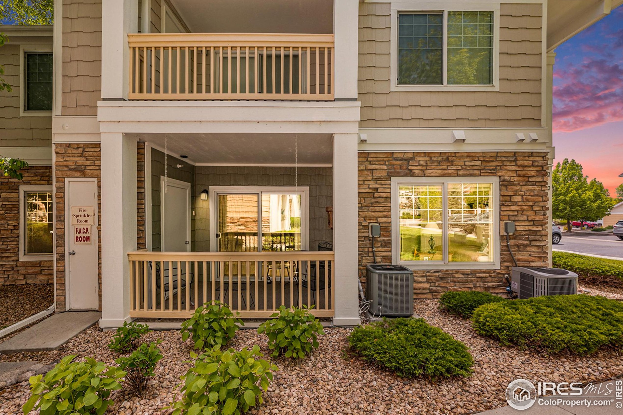 4815 Hahns Peak Dr, Loveland, CO 80538-6172