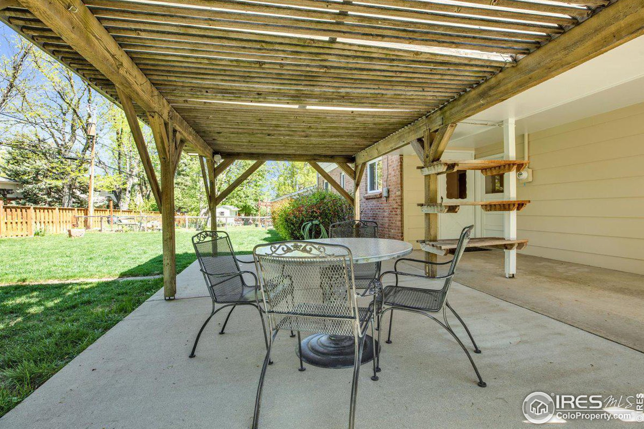 1065 Edinboro Dr, Boulder CO  80305-6430 exterior