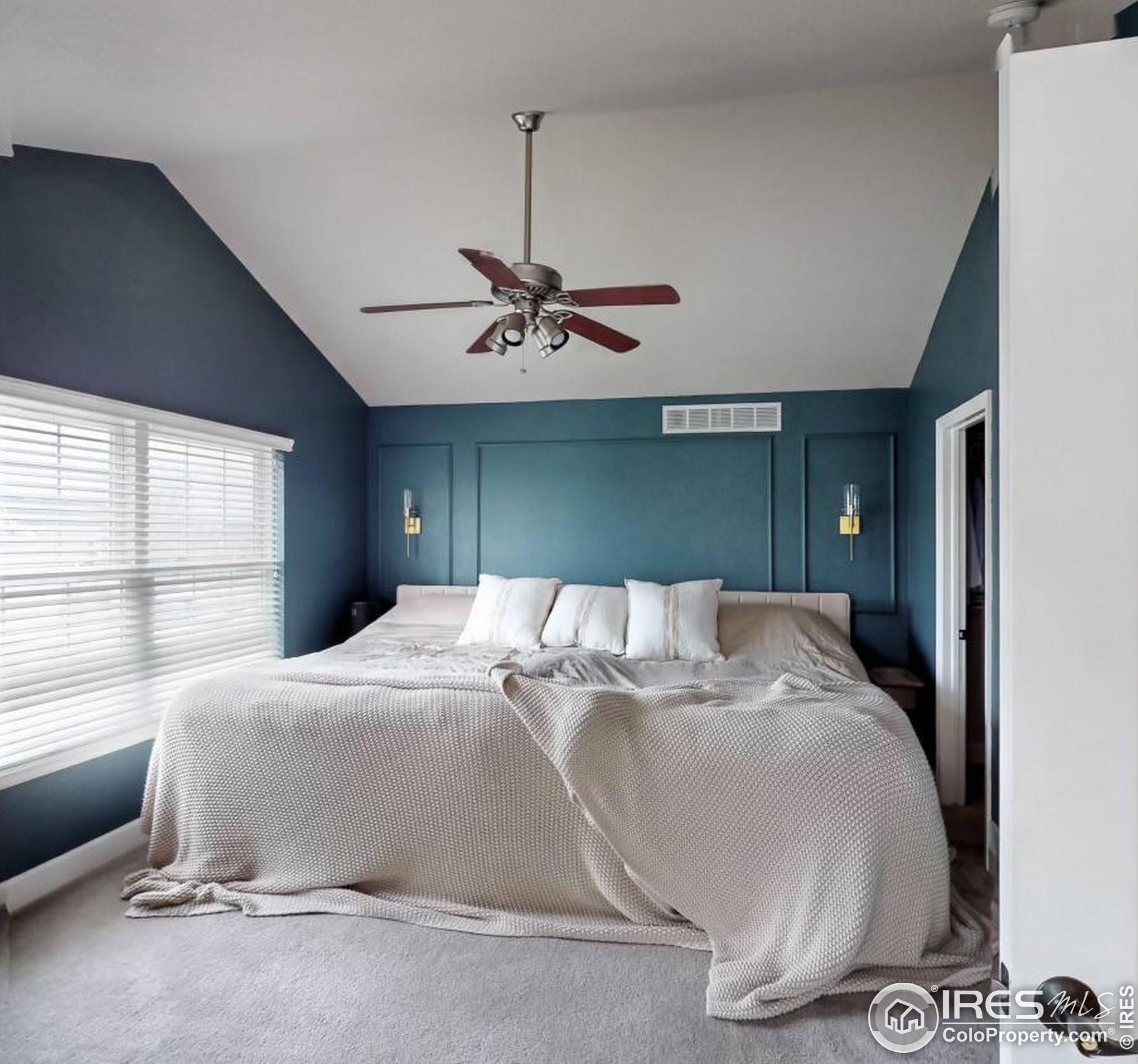 9516 Shenstone Dr, Parker CO 80134-6041 exterior