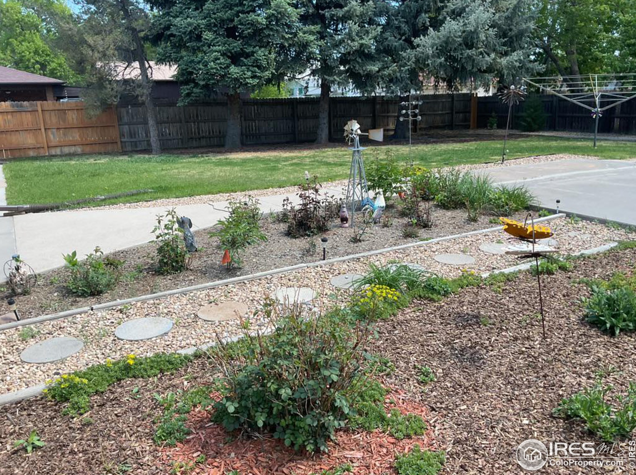 321 Cambridge St, Brush CO 80723-1603 exterior