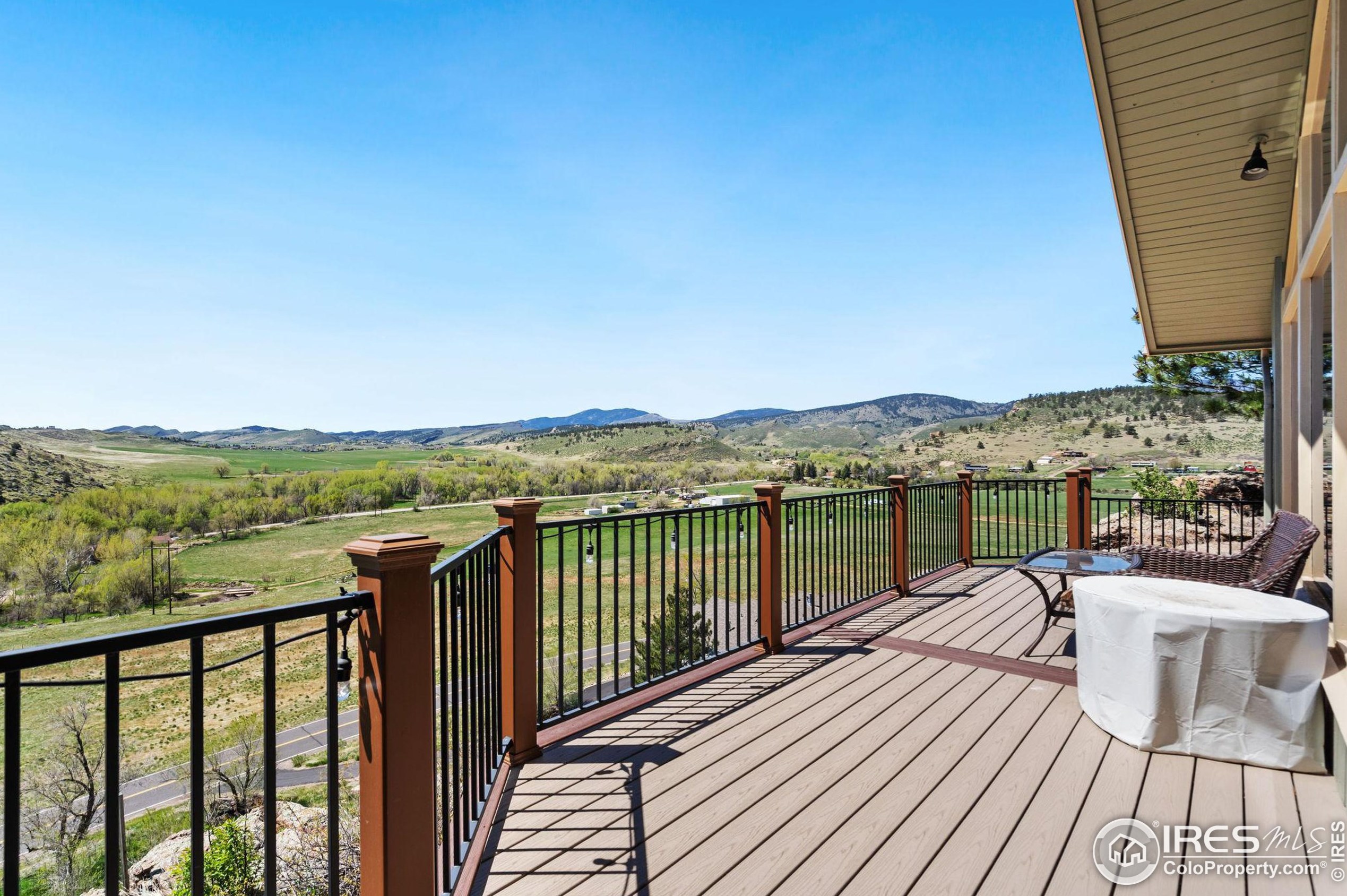 2901 Elevado Ct, Loveland CO 80538-9482 exterior