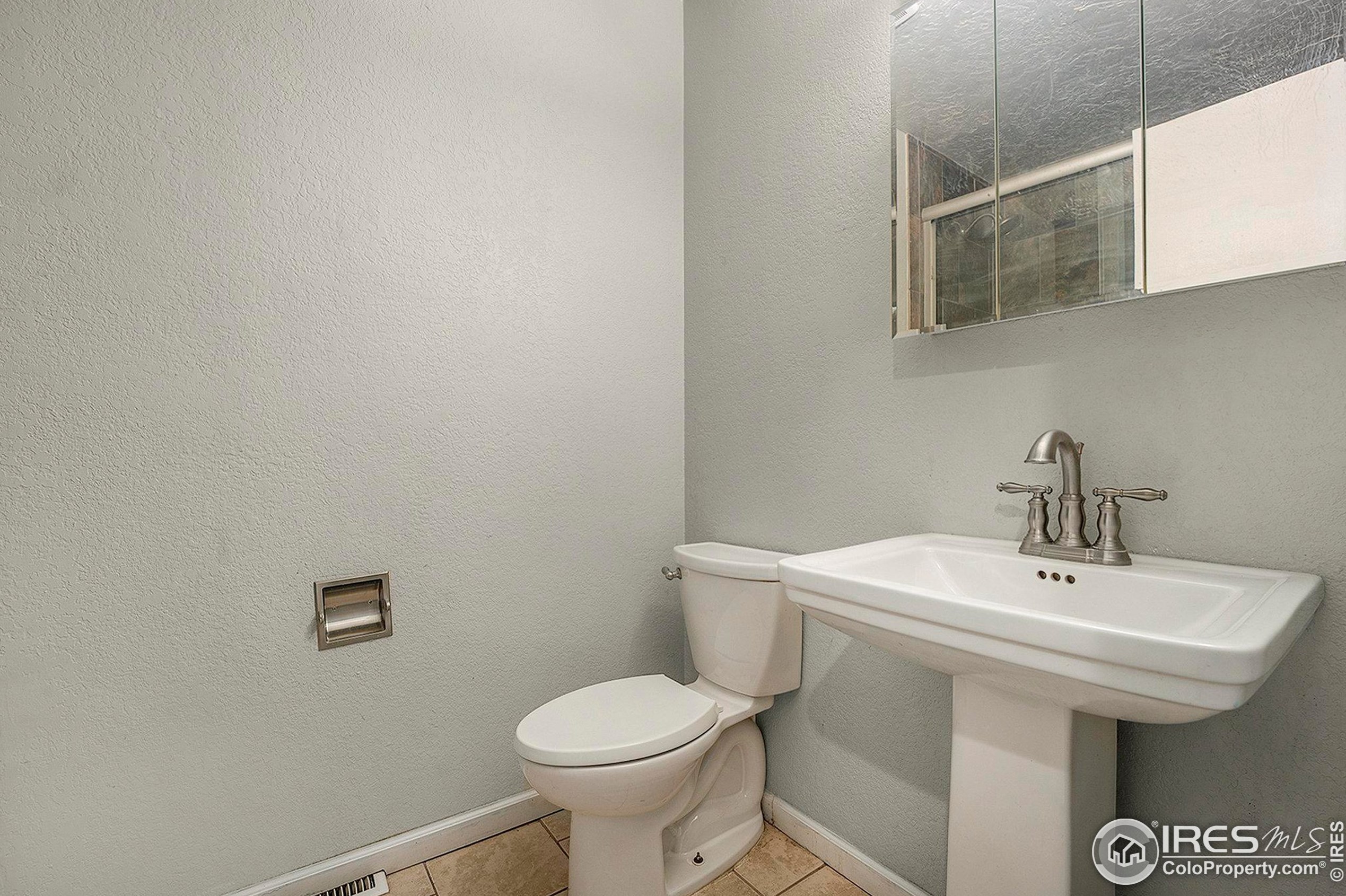 2520 29 Ave, Greeley CO 80634-7641 exterior