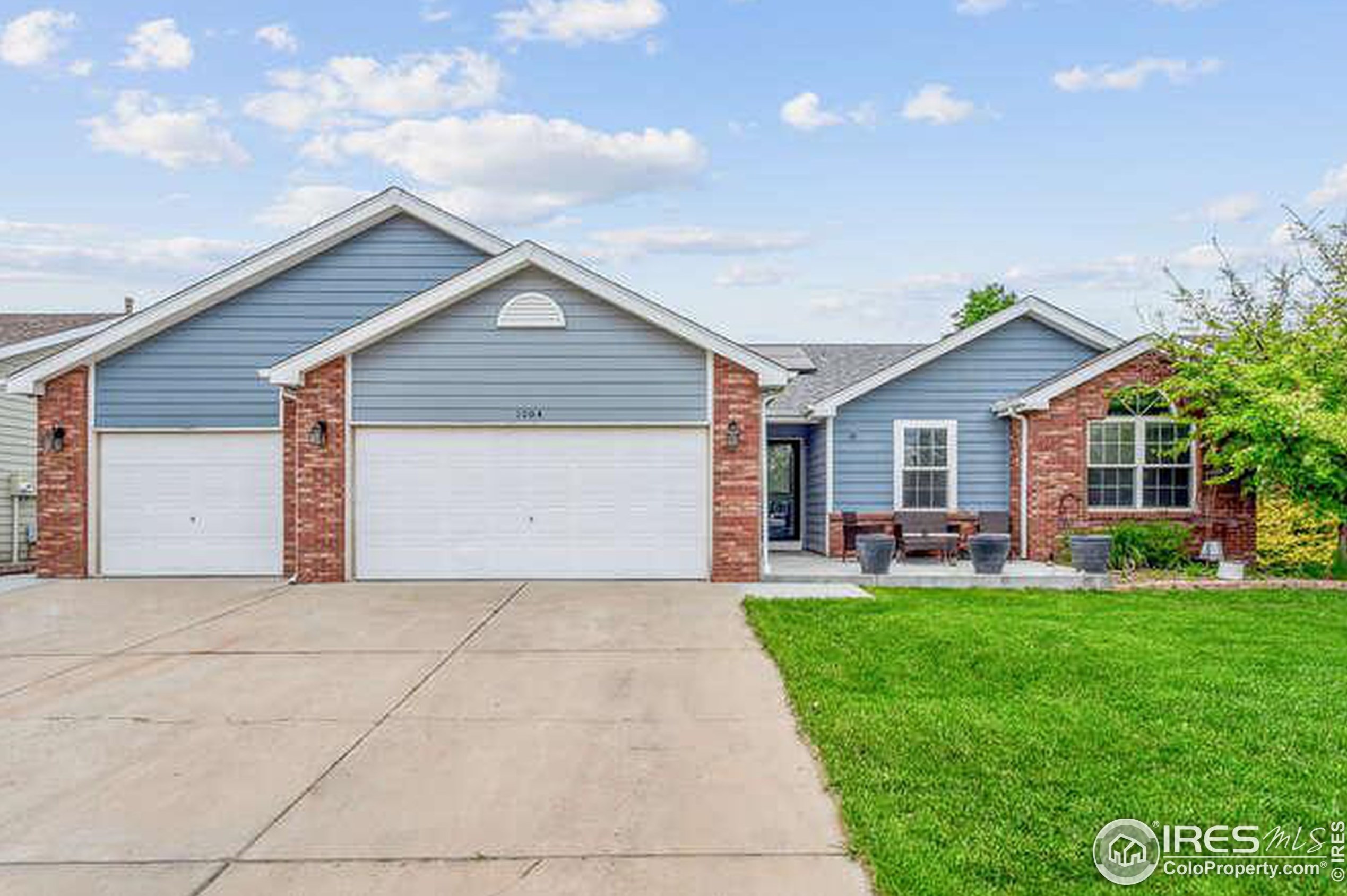 1004 Canyon Dr, Fort Collins, CO 80550-5772