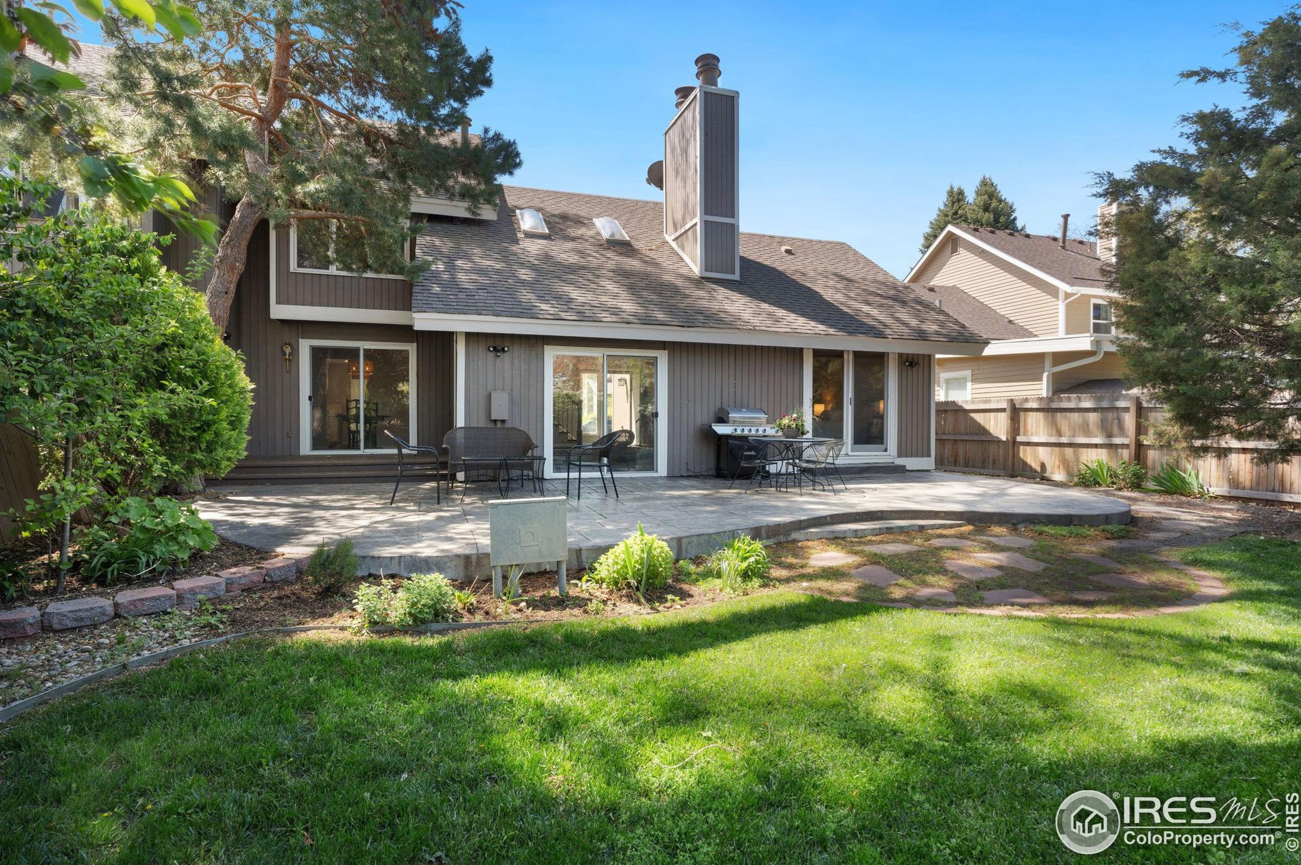 1208 Kirkwood Dr, Fort Collins CO  80525-1969 exterior