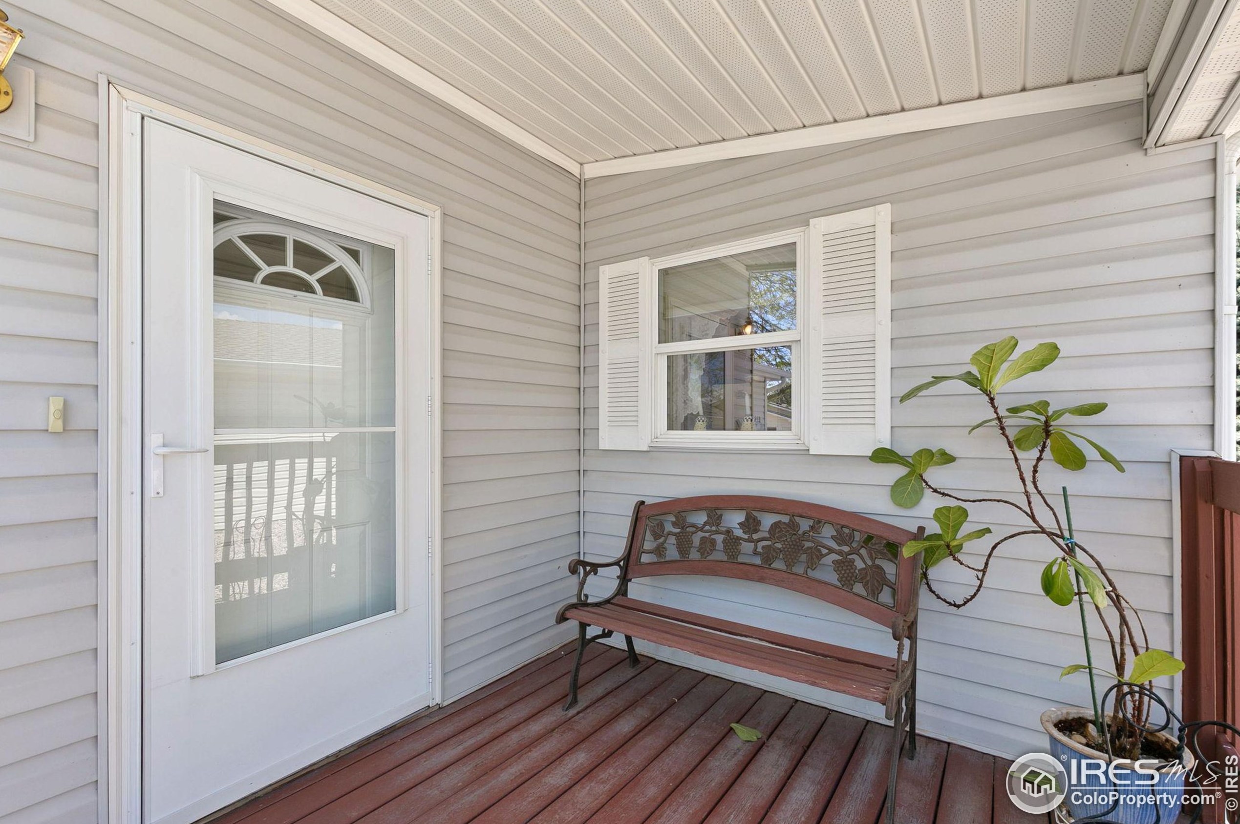 833 Vitala Dr, Fort Collins, CO 80524-6038