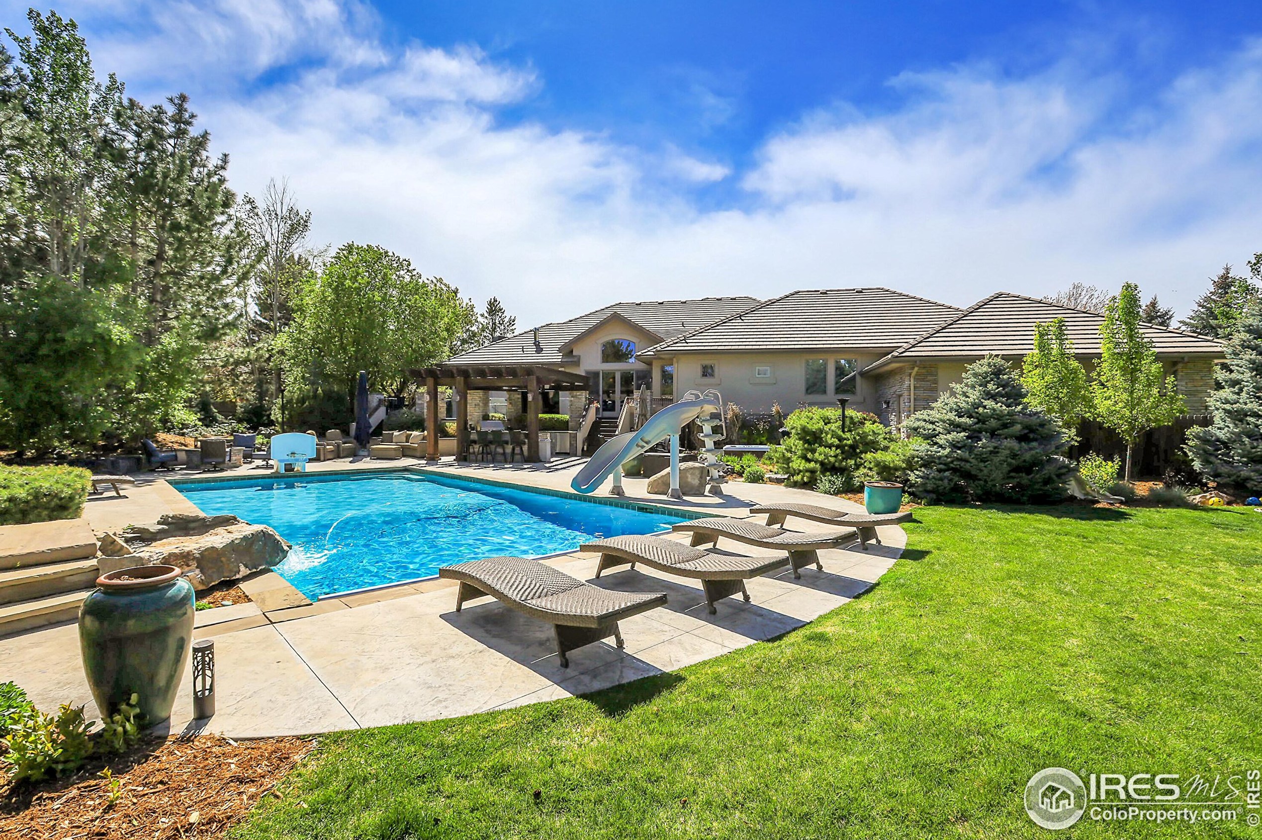 9022 Jason Ct, Boulder, CO 80303-1676