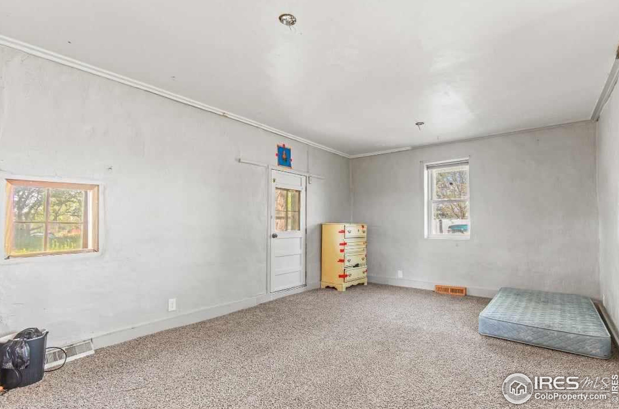 536 Dunmire St, Longmont, CO 80530-8050