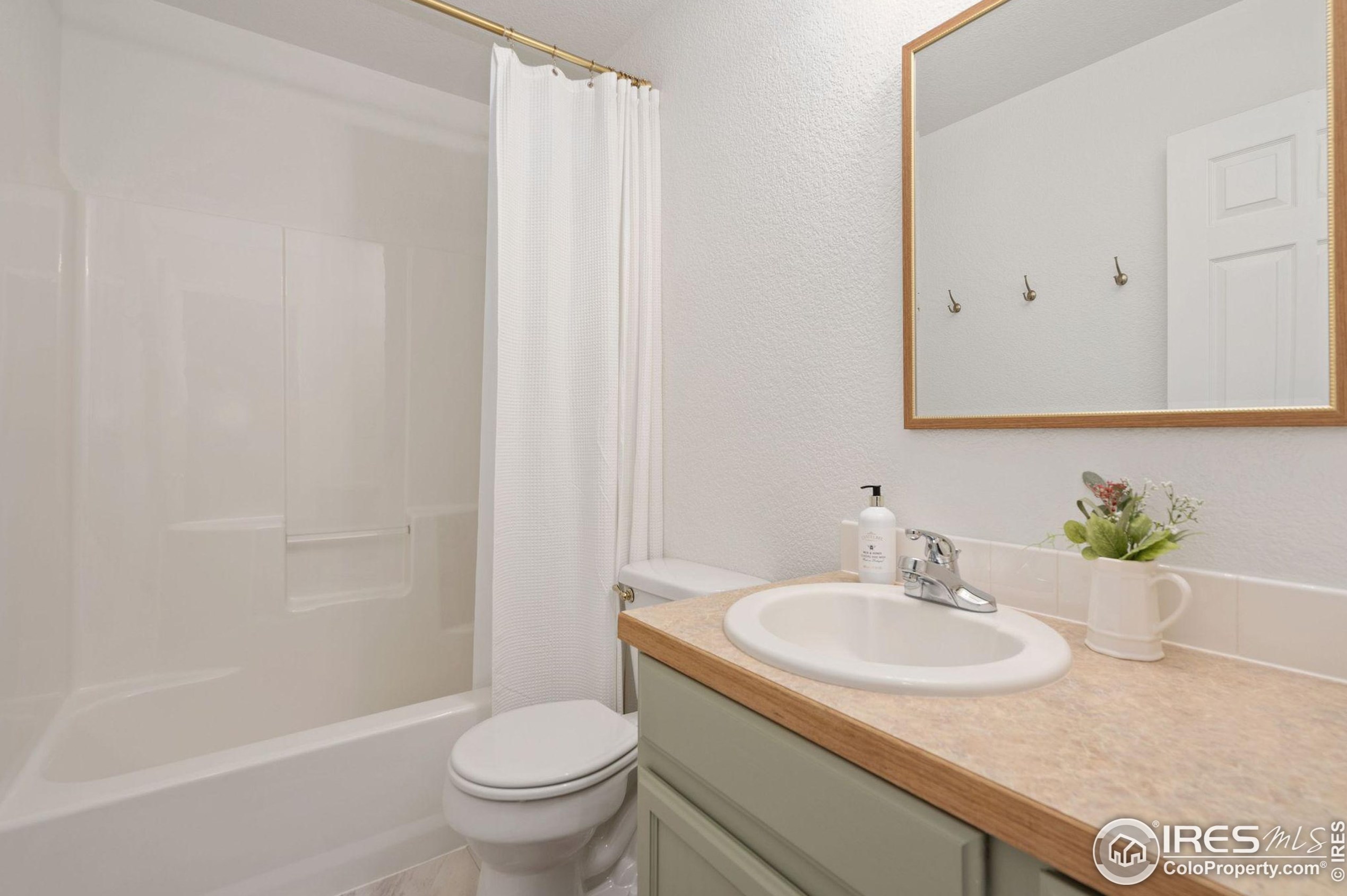624 Scotch Pine Dr, Fort Collins CO  80550-2654 exterior