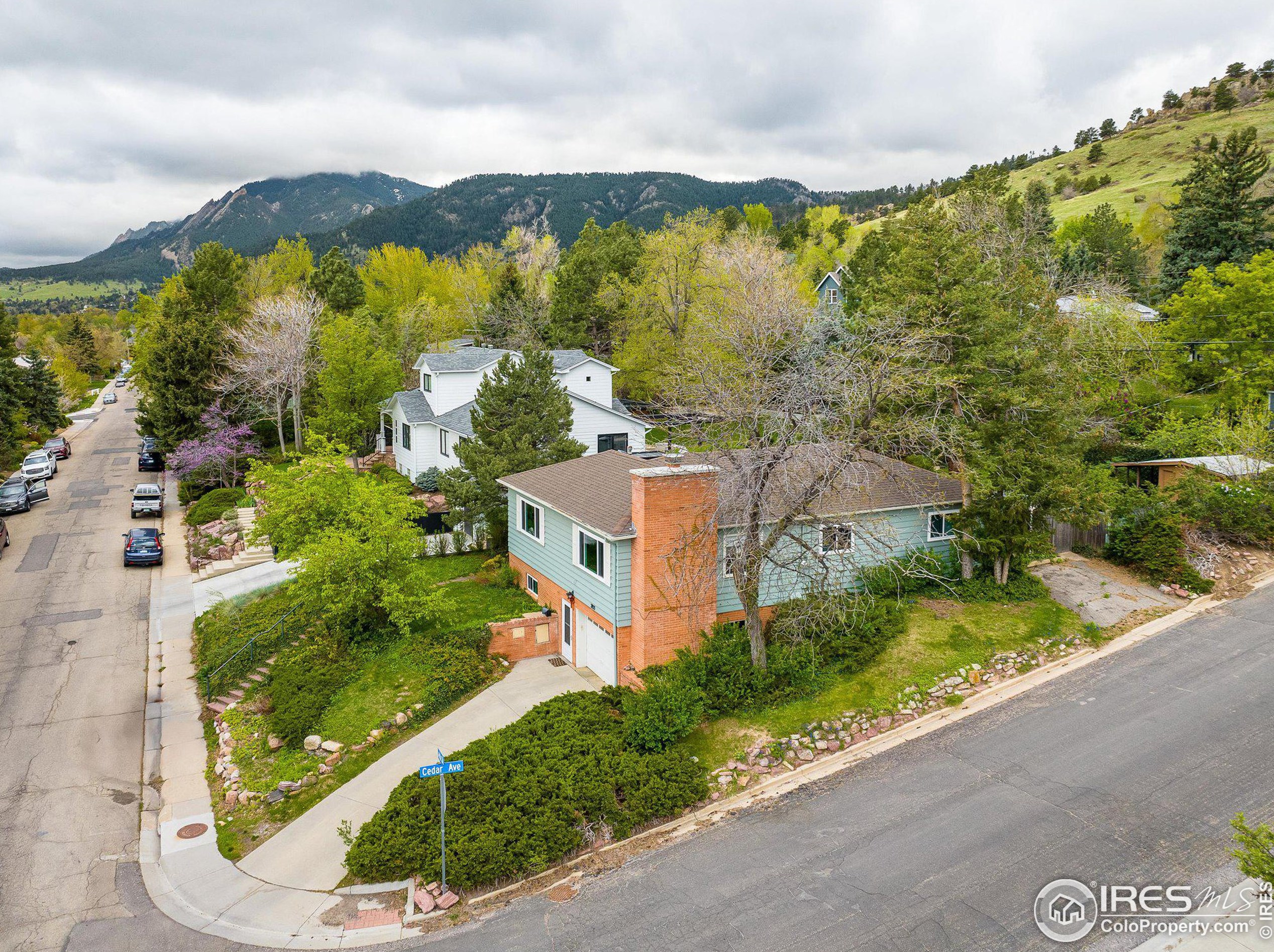 2855 4th St, Boulder, CO 80304-3042