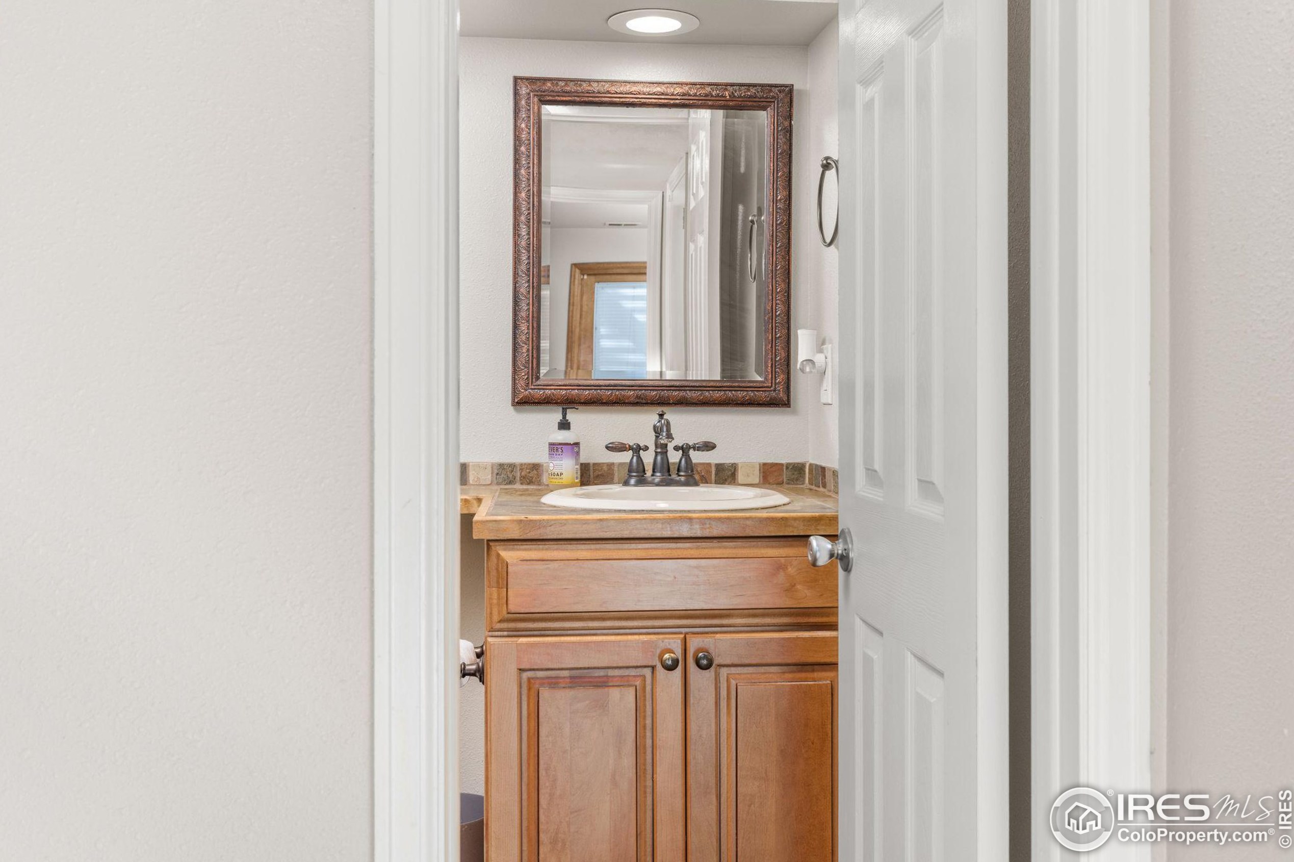 3922 21 St Rd, Greeley CO 80634-3839 exterior