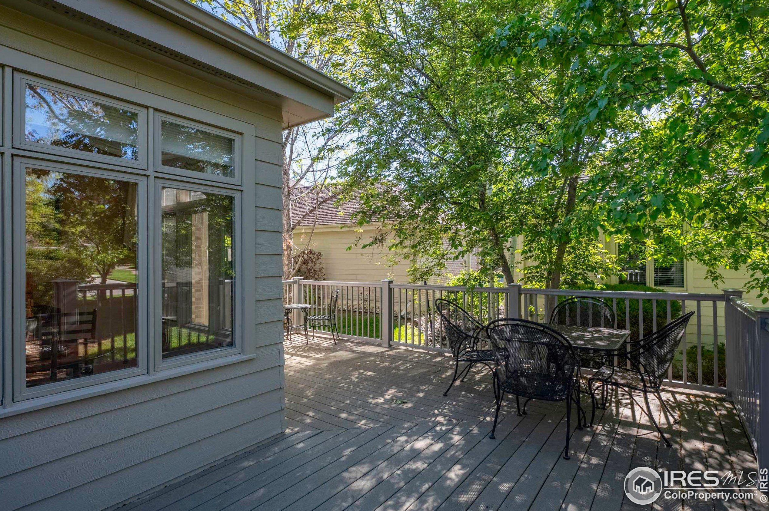 7329 Windsor Dr, Boulder CO 80301-3718 exterior