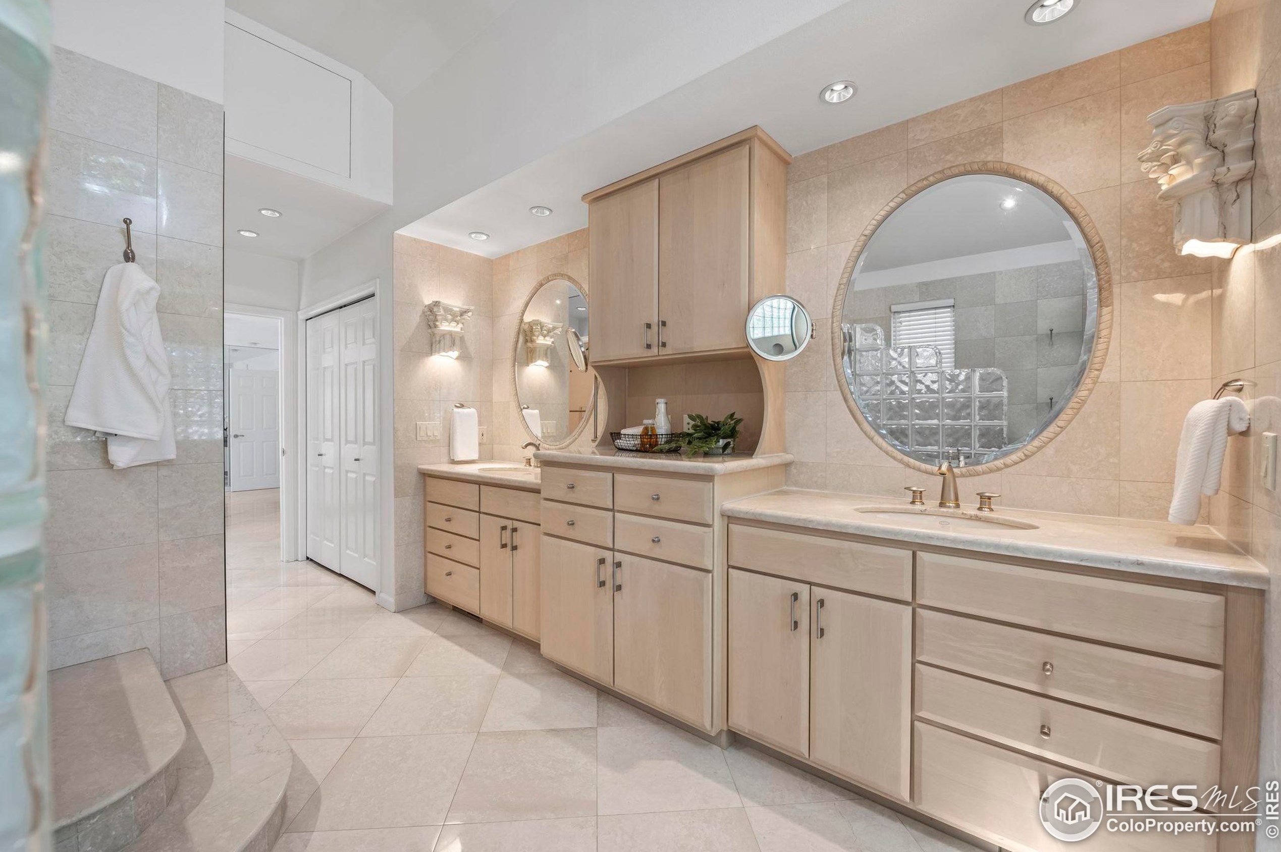 7358 Buckingham Ct, Boulder CO 80301-6410 exterior