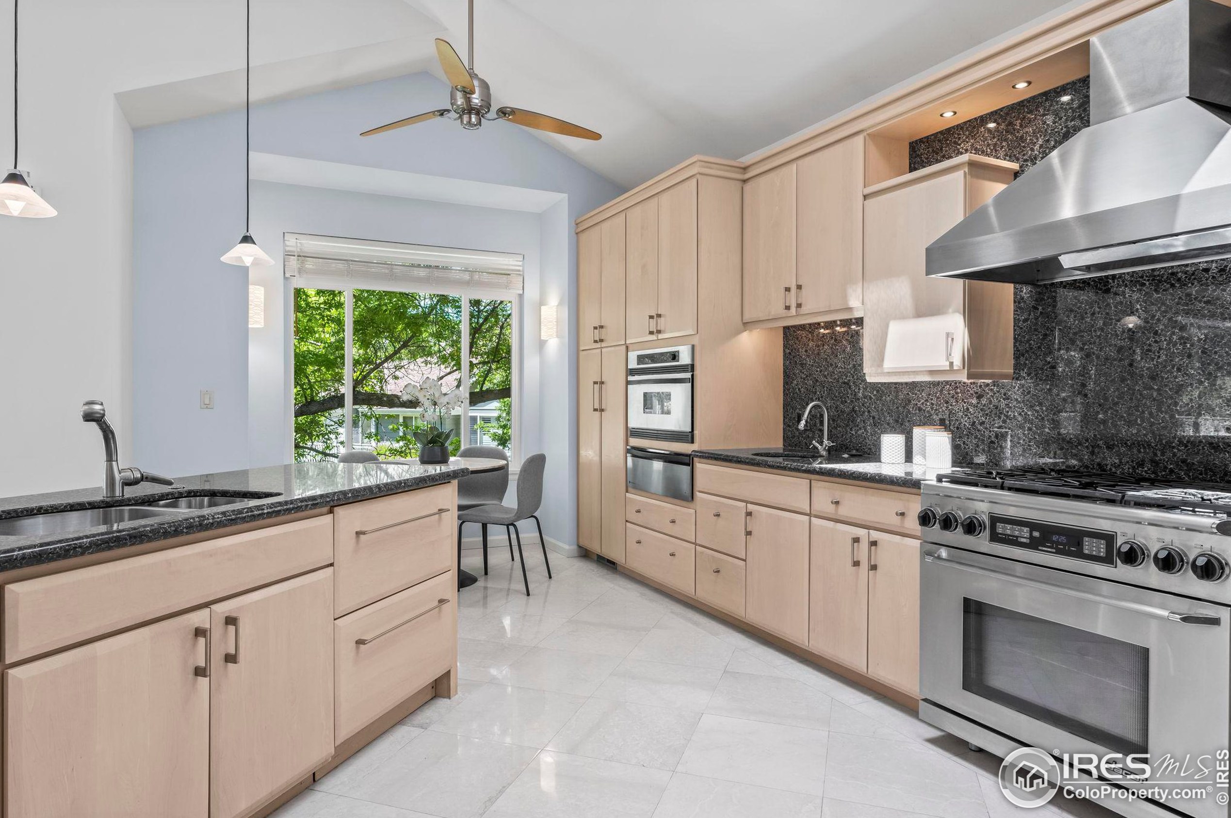 7358 Buckingham Ct, Boulder CO 80301-6410 exterior