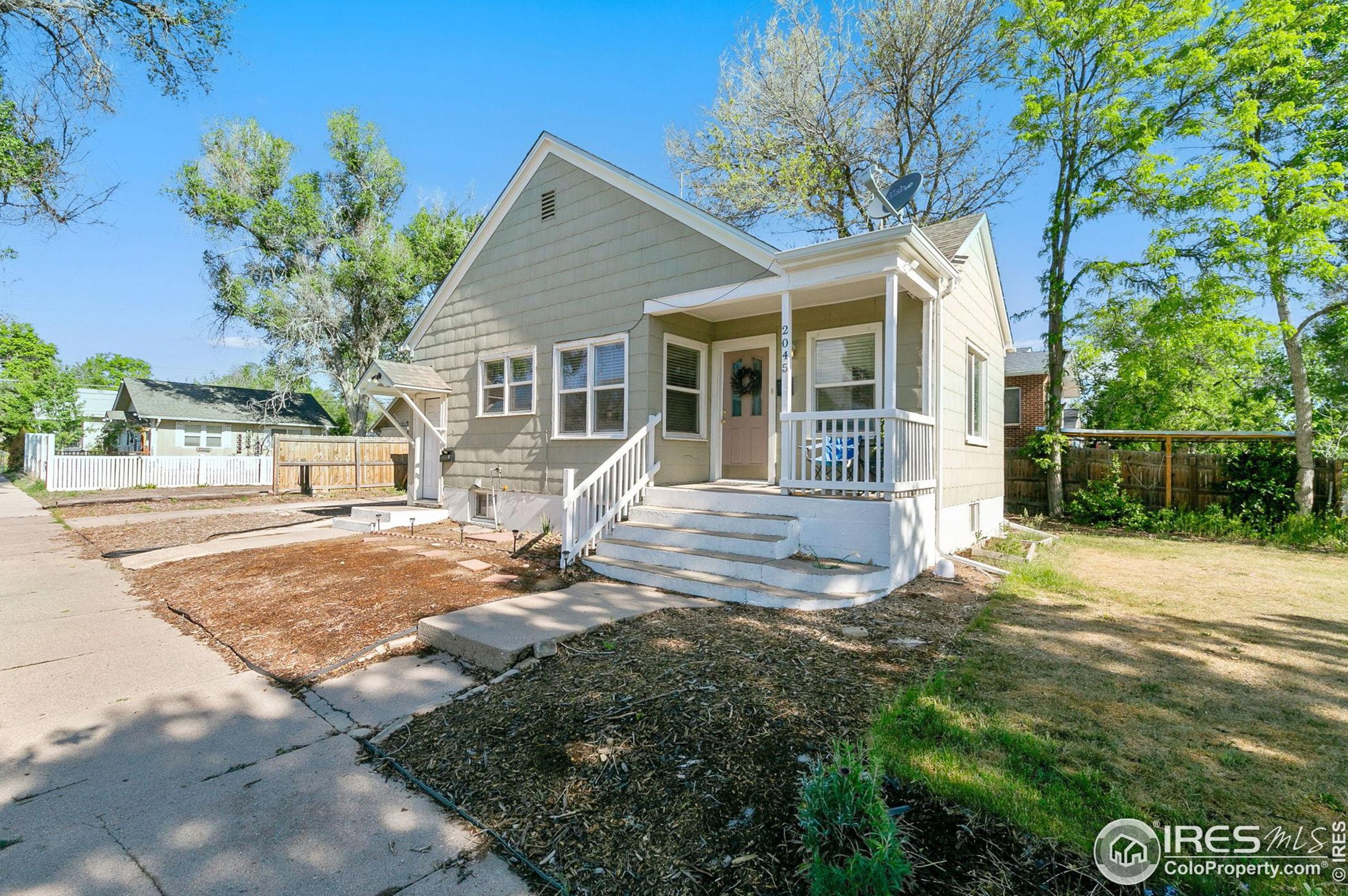 2045 6th Ave, Greeley, CO 80631-7252