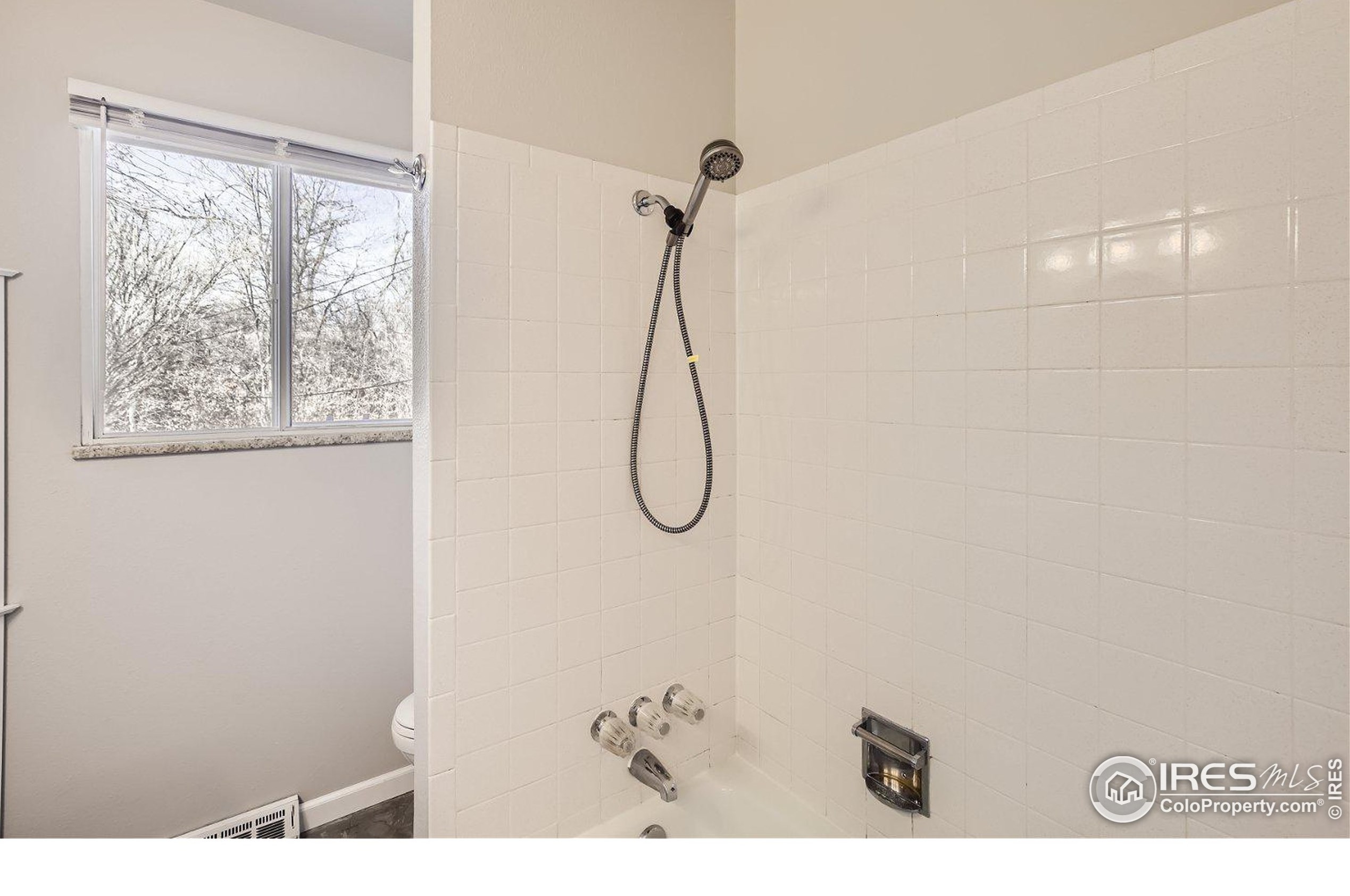 1023 32 St, Loveland CO 80538-2731 exterior