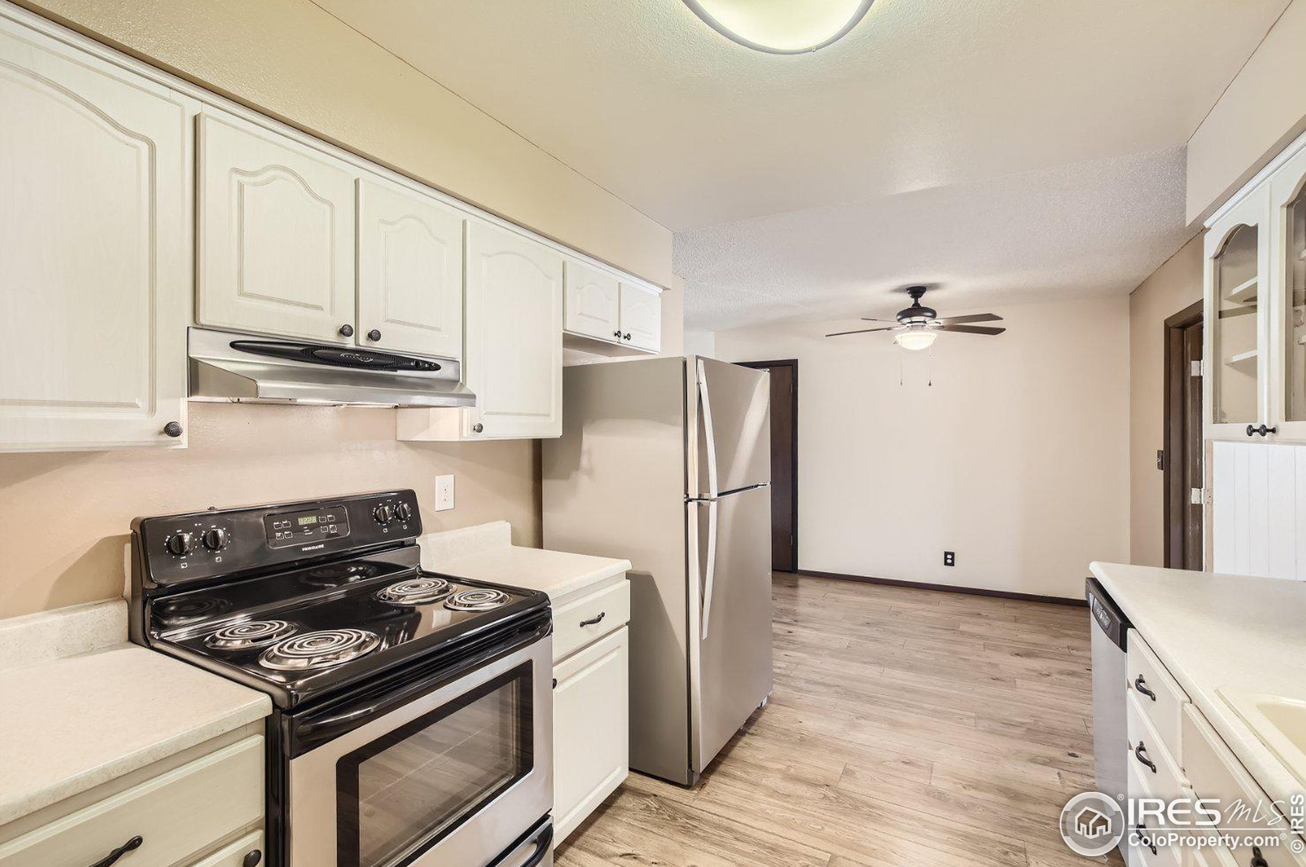 1023 32 St, Loveland CO 80538-2731 exterior