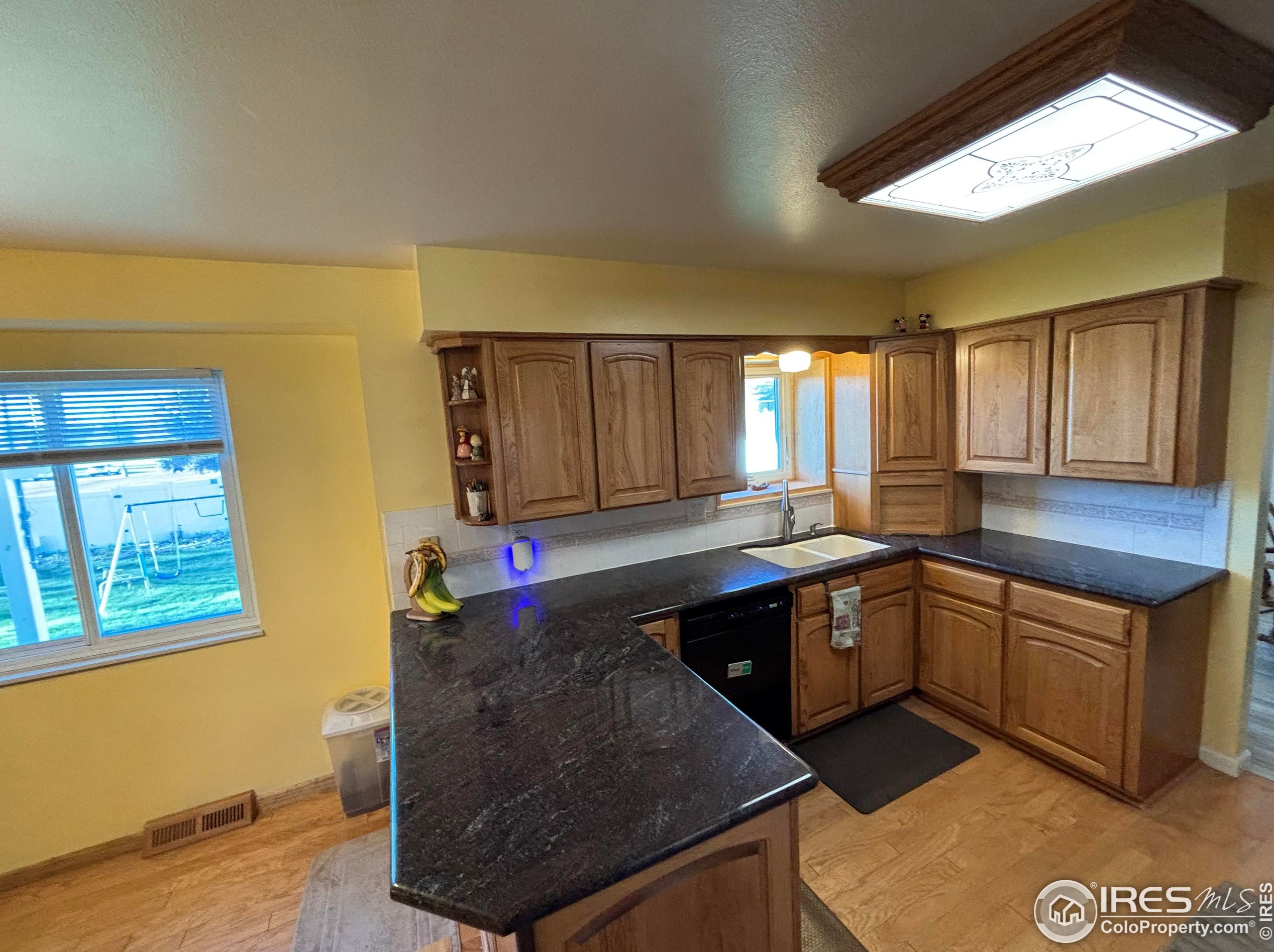 2203 Mountair Ln, Greeley CO 80634-7552 exterior