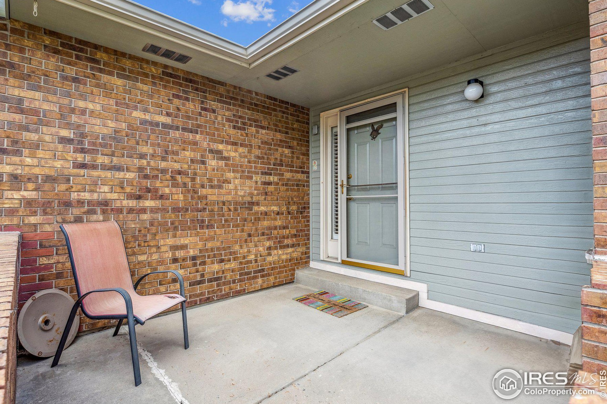 1100 Taft Ave, Loveland CO 80537-4573 exterior