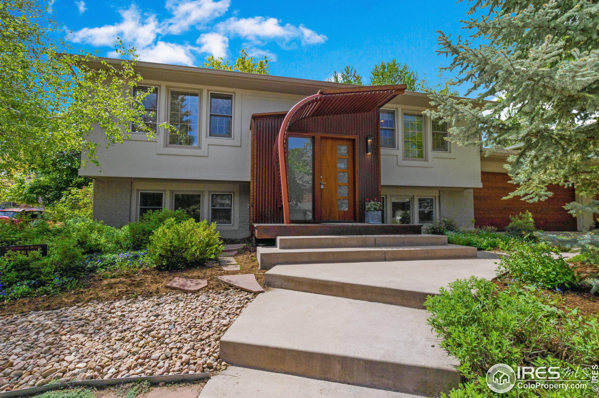 2810 La Grange Cir, Boulder, CO 80305-6339
