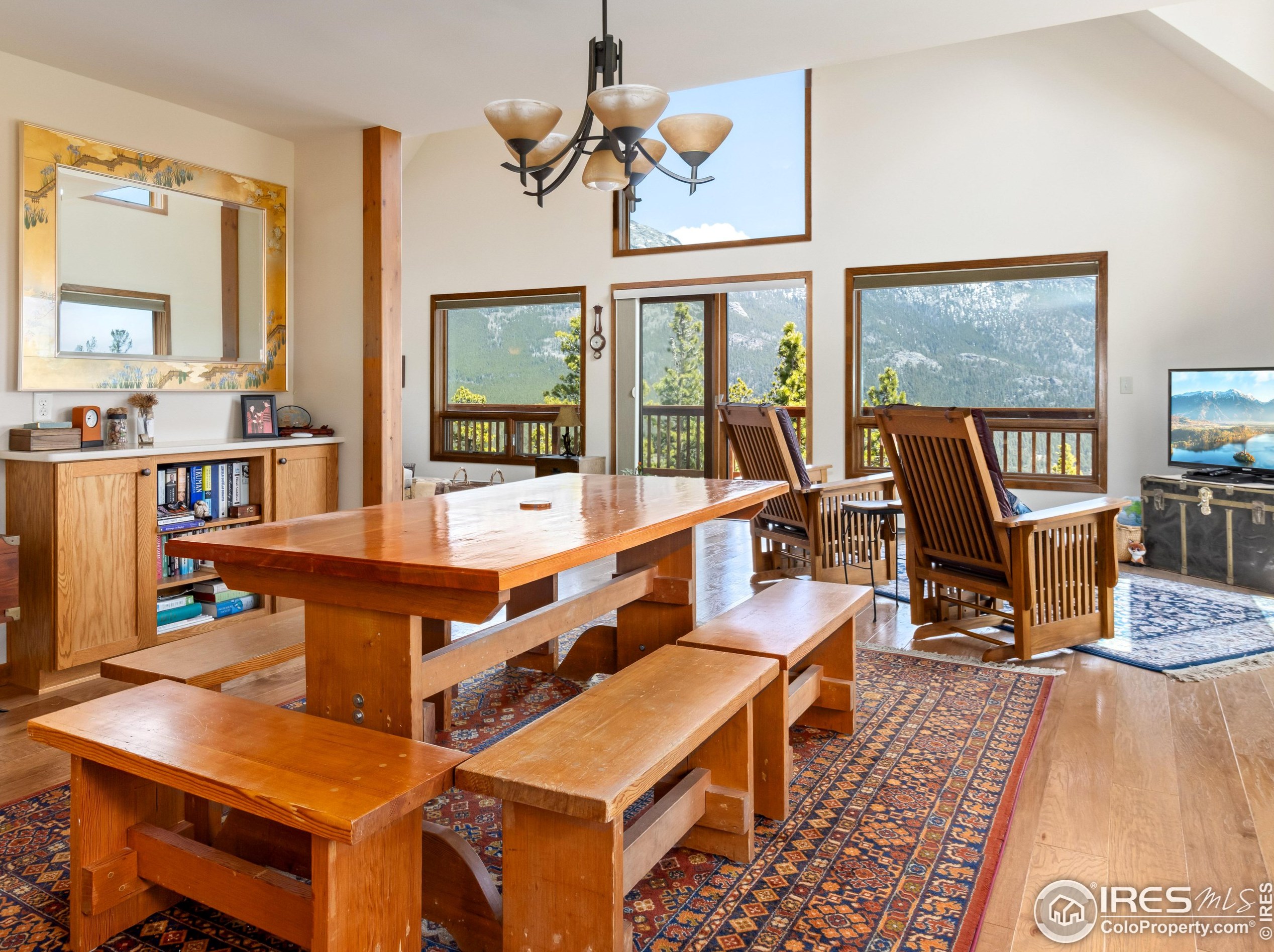 641 Goblins Castle Rd, Estes Park CO 80517-6426 exterior