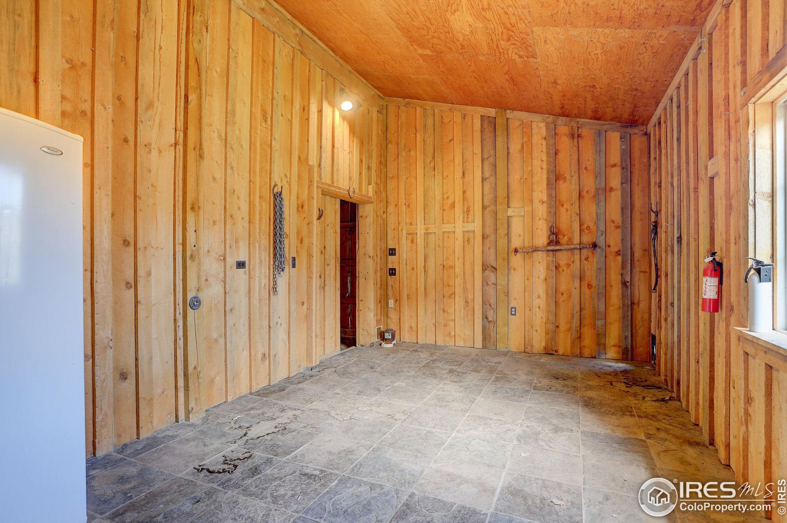 986 Deer Mdw Way, Red Feather Lakes CO 80536-9505 exterior