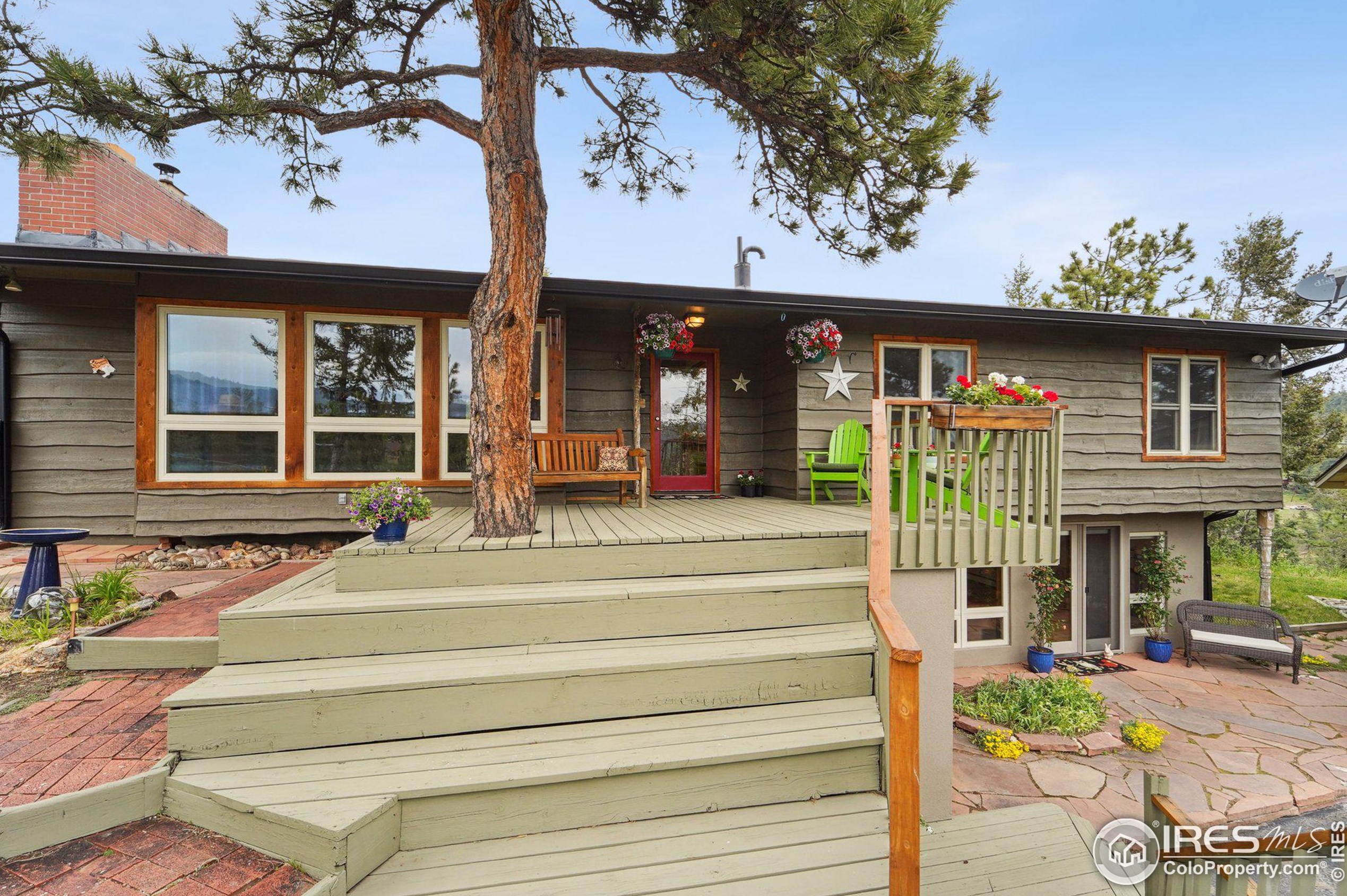855 Kelly Rd, Boulder, CO 80302-9672