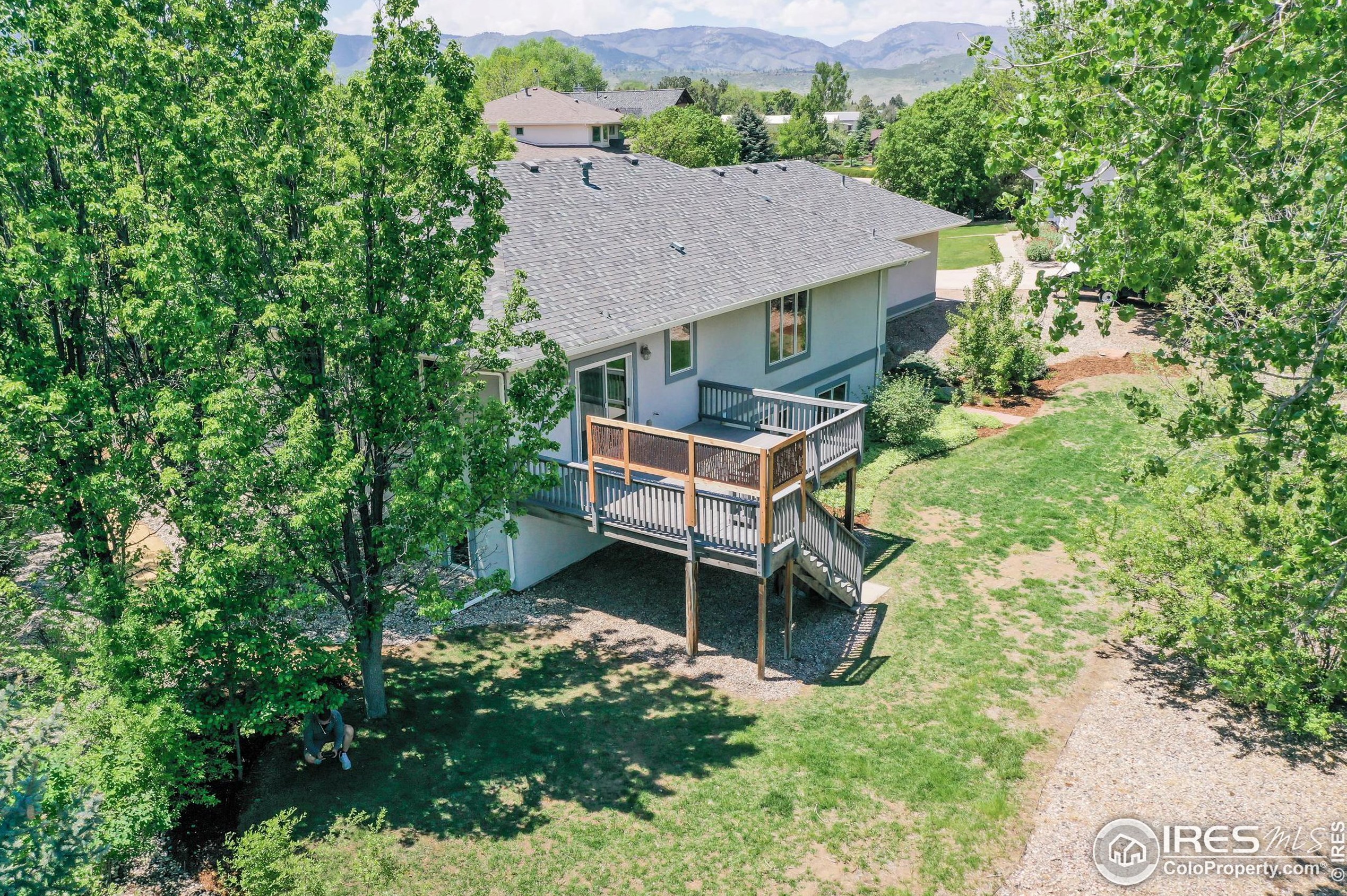 2466 Stonecrest Dr, Fort Collins, CO 80521-1357