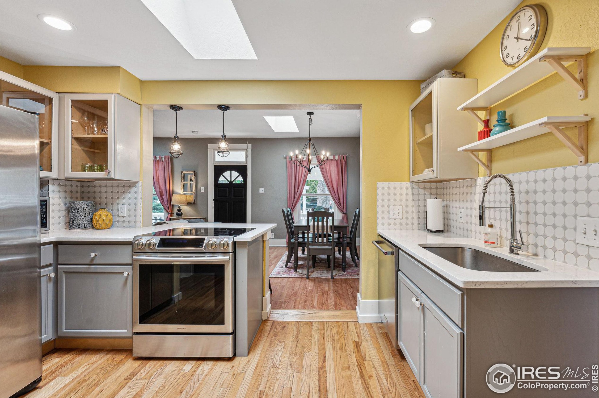 2247 Walnut St, Boulder CO 80302-4618 exterior